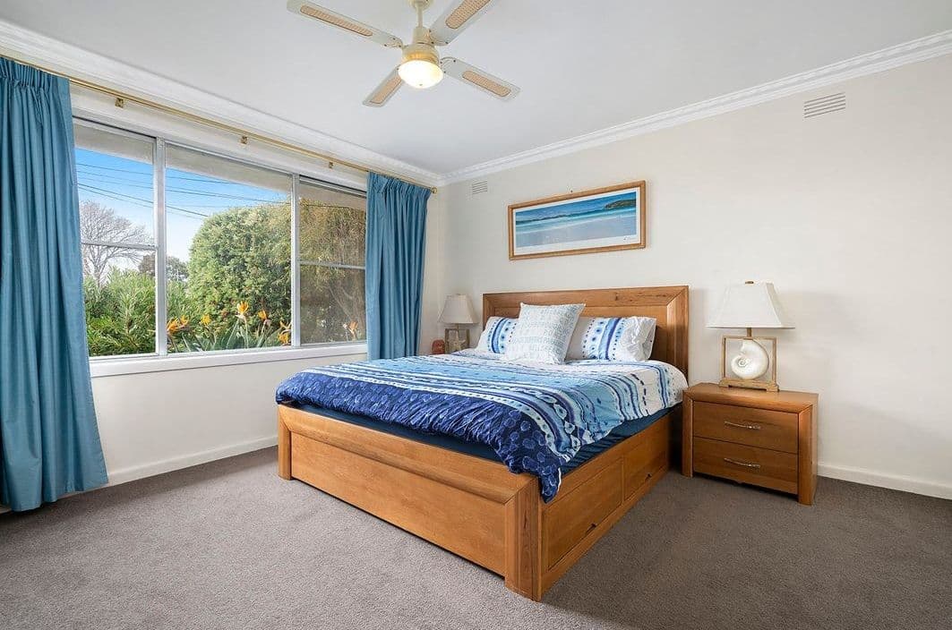 15 Craigmore Avenue, Mentone VIC 3194, Mentone - Thumbnail 8