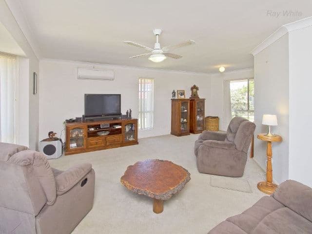 9 Harriet Place, Deception Bay QLD 4508, Deception Bay - Thumbnail 6