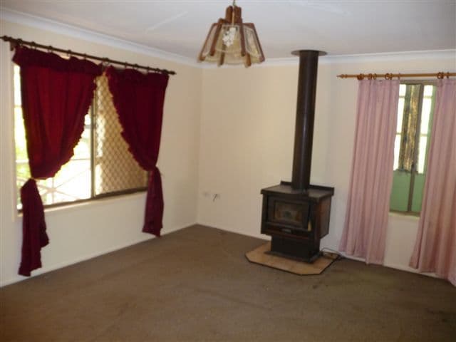 42  Marsala Street, WILSONTON QLD 4350, Wilsonton - Thumbnail 3
