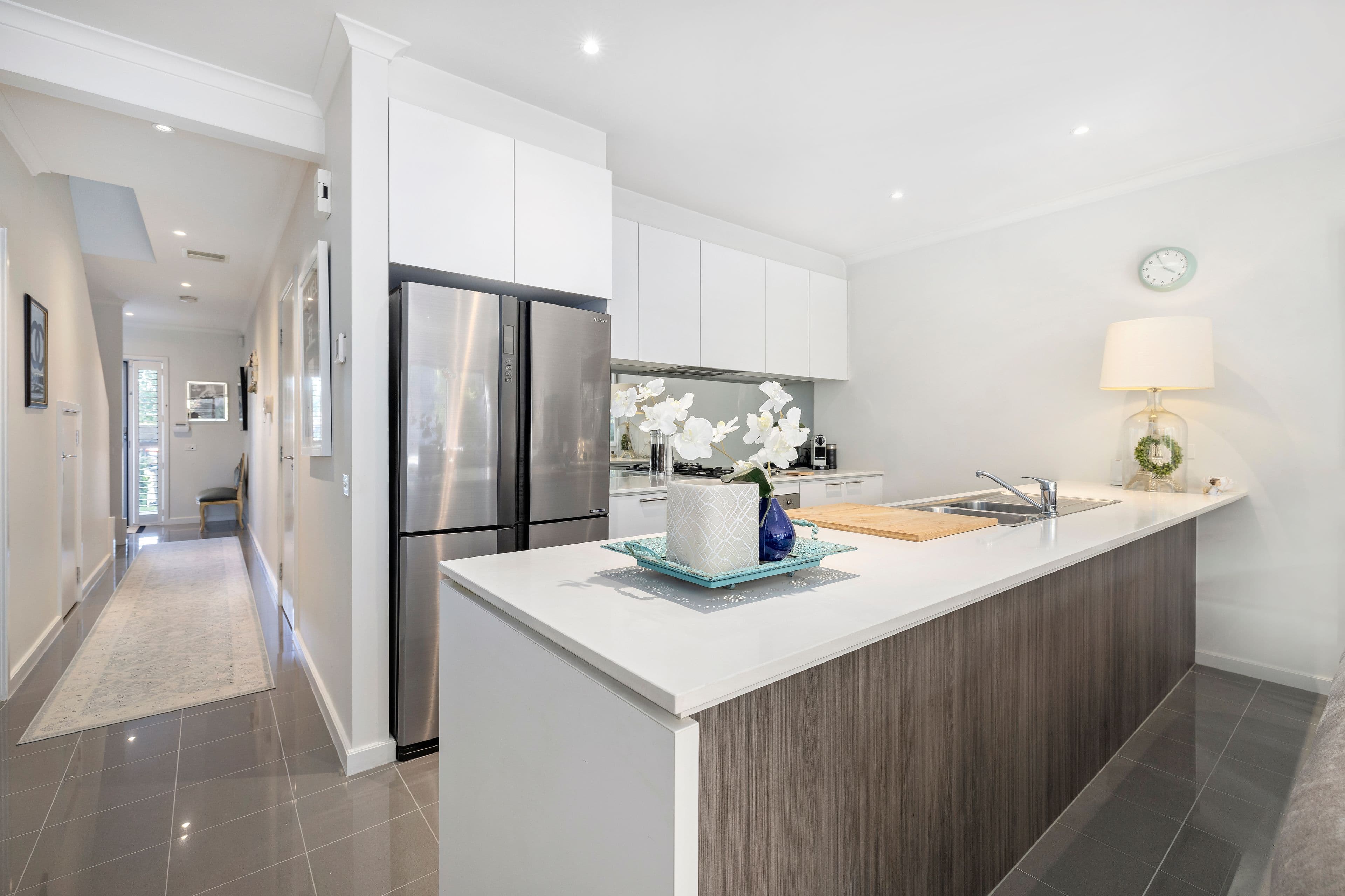 8 Flora Grove, Wantirna South VIC 3152, Wantirna South - Thumbnail 2
