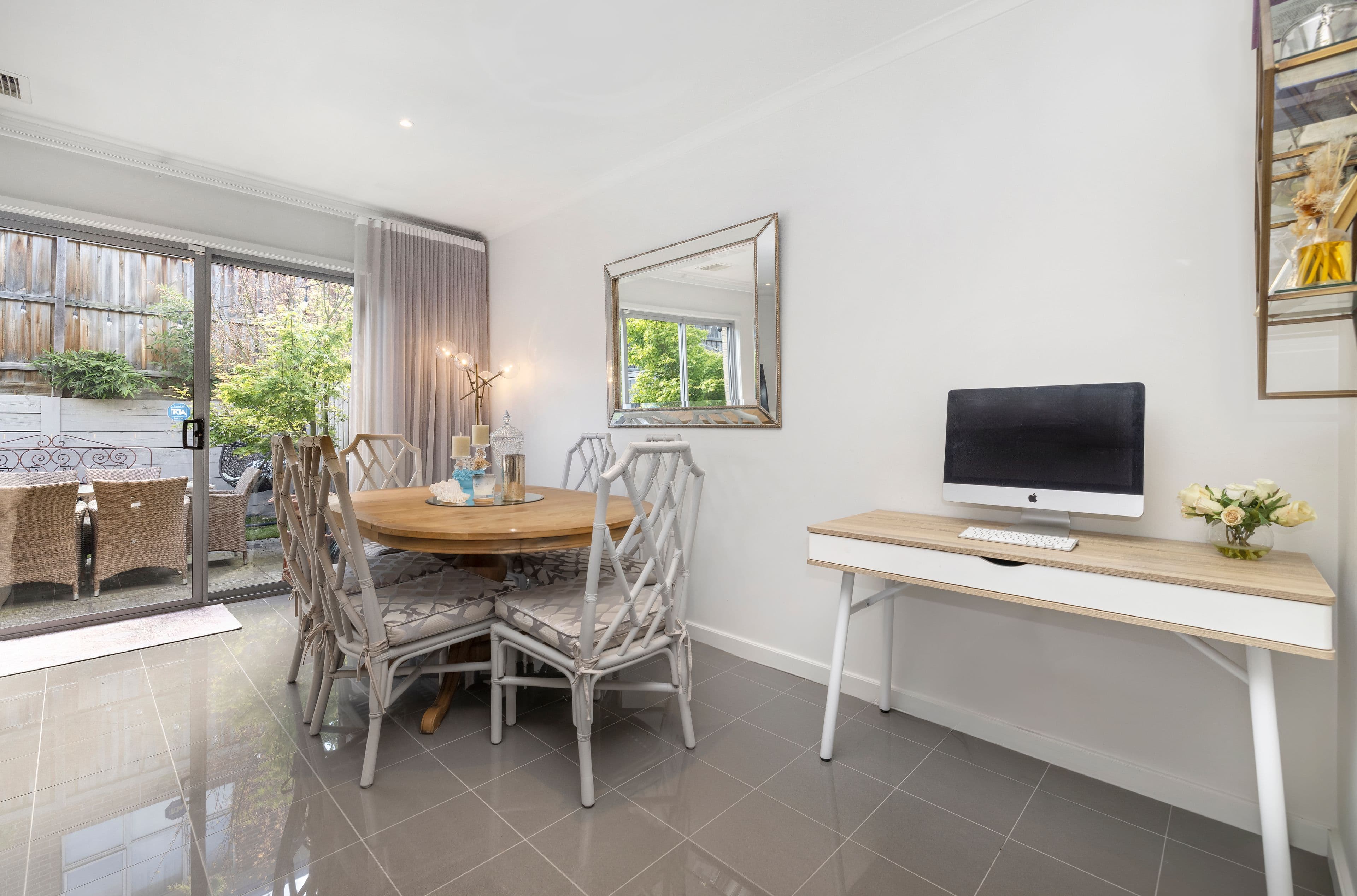8 Flora Grove, Wantirna South VIC 3152, Wantirna South - Thumbnail 4