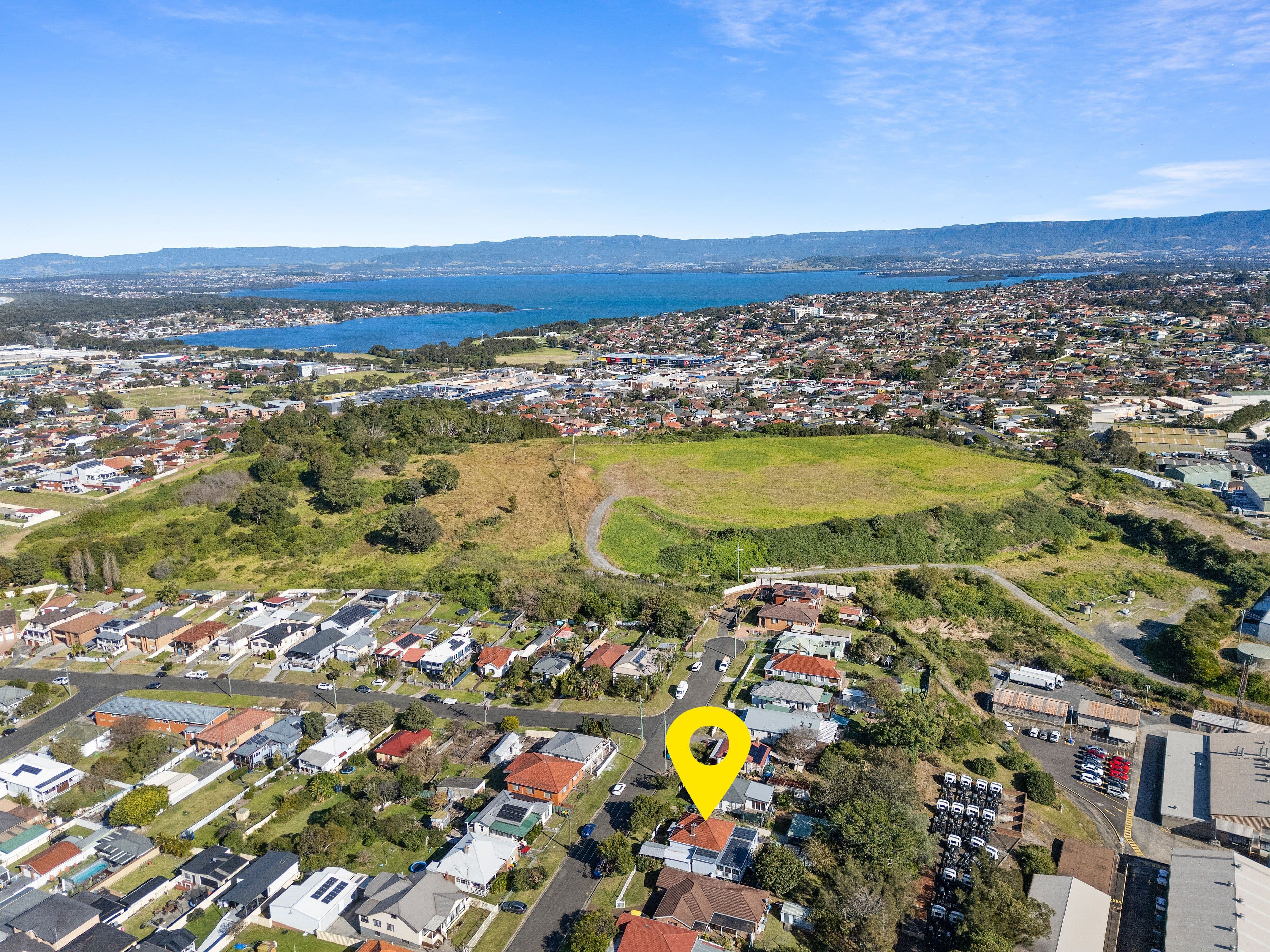 19 Lawarra Street, Port Kembla NSW 2505, Port Kembla - Thumbnail 2