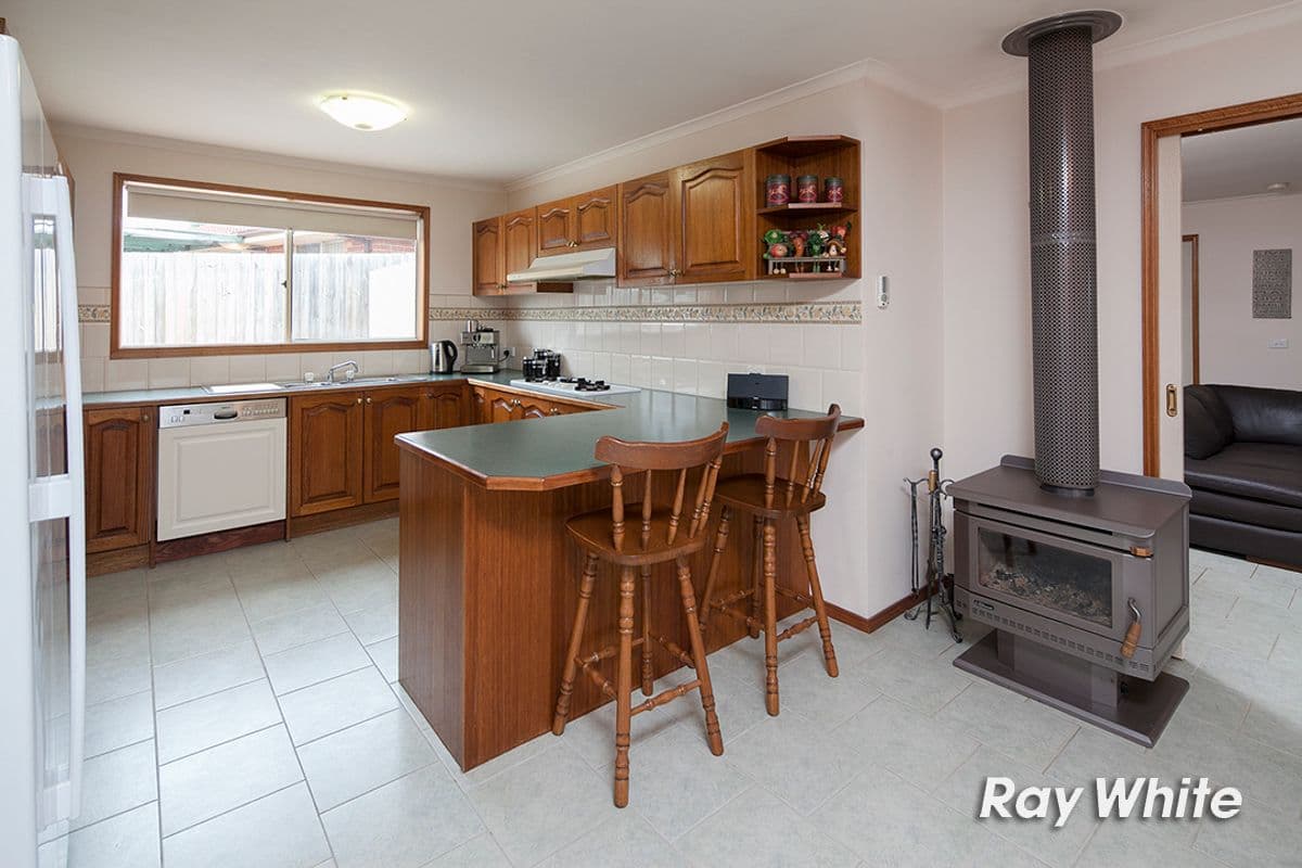 T506/348 St Kilda Road, Melbourne - Thumbnail 5