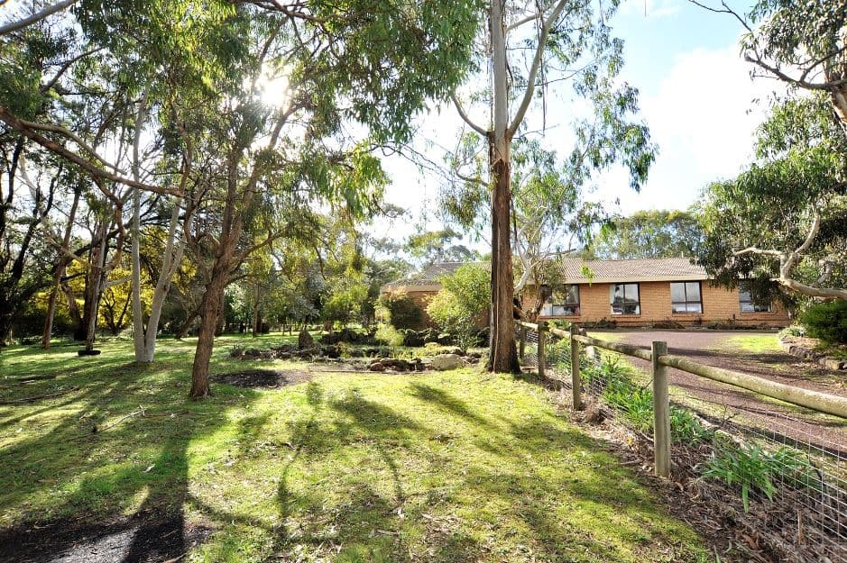 75 Hamilton-Chatsworth Road, Hamilton VIC 3300, Hamilton - Image 1