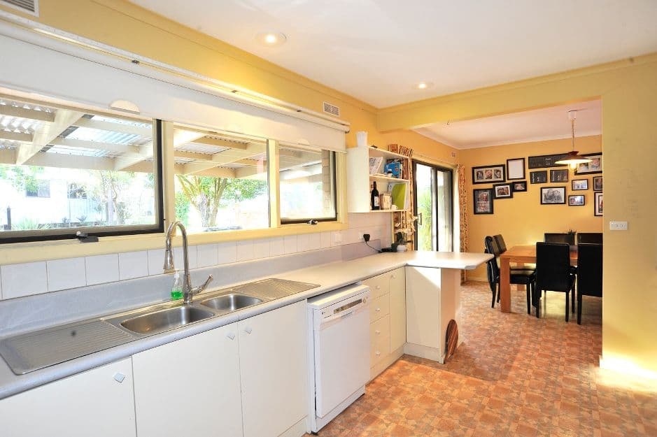 75 Hamilton-Chatsworth Road, Hamilton VIC 3300, Hamilton - Thumbnail 6