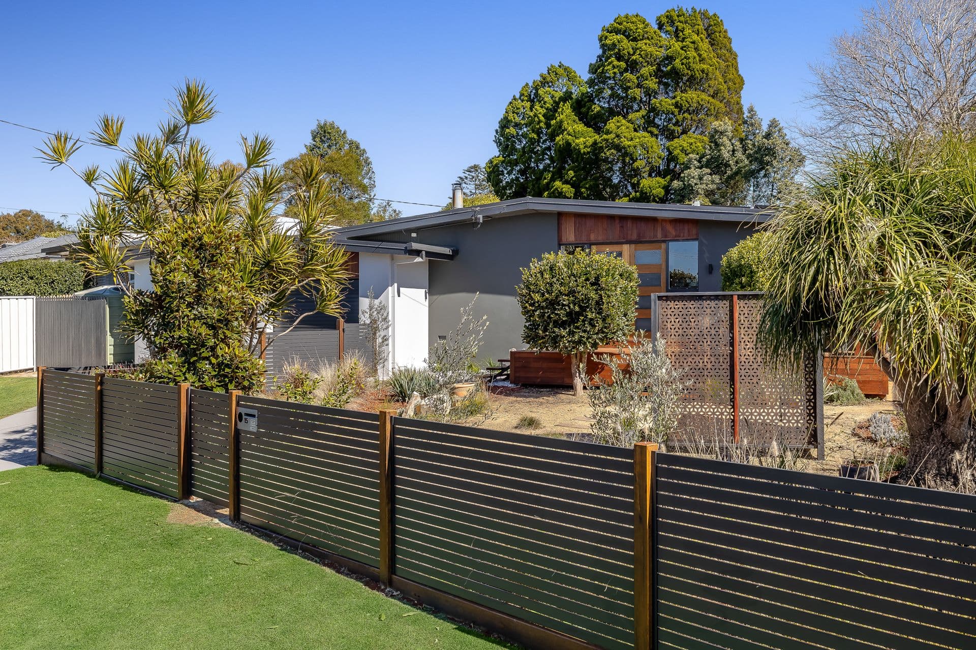 15 Bingara Street, Mount Lofty QLD 4350, Mount Lofty - Image 1