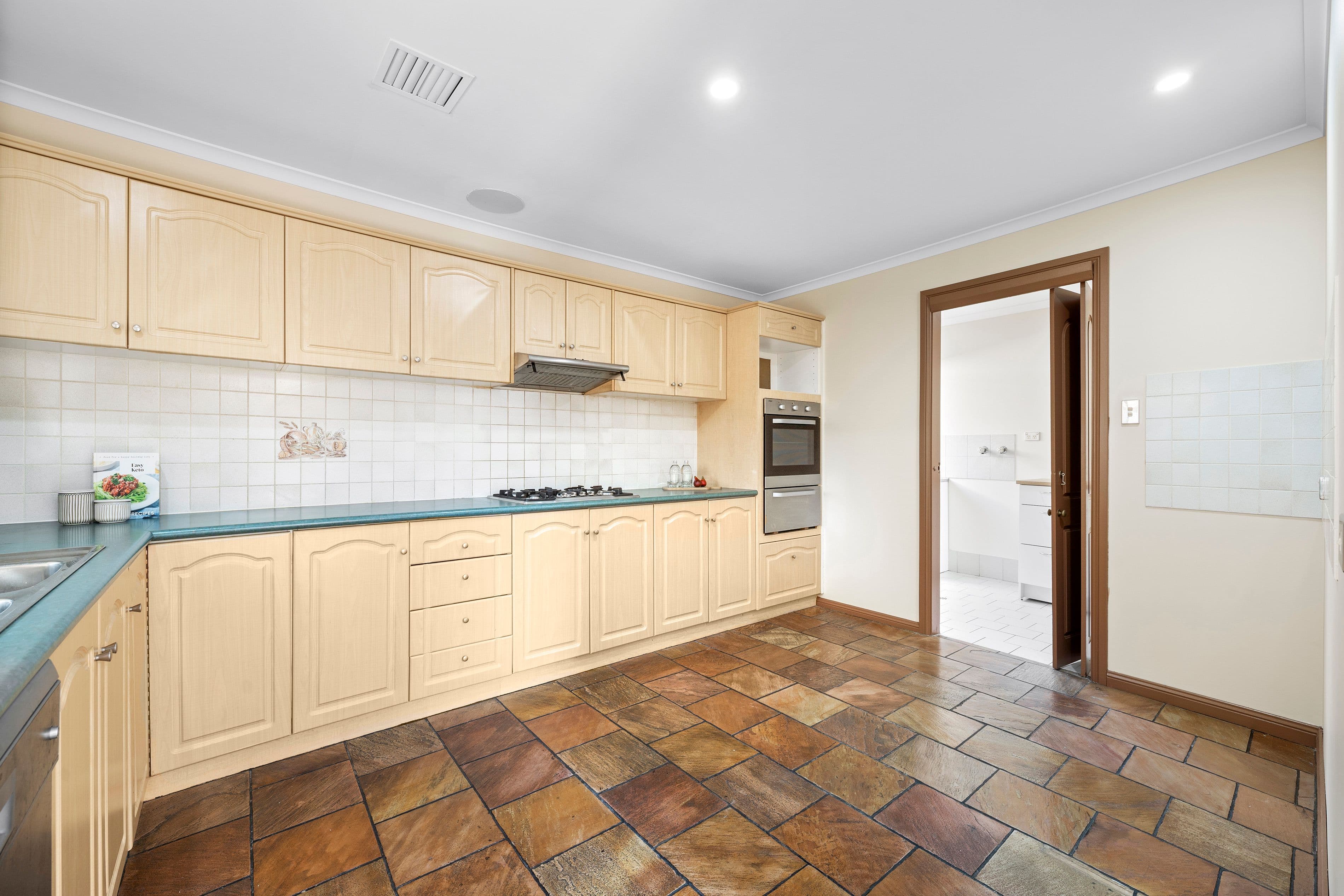 29 Taylor Street, Modbury Heights SA 5092, Modbury Heights - Thumbnail 6