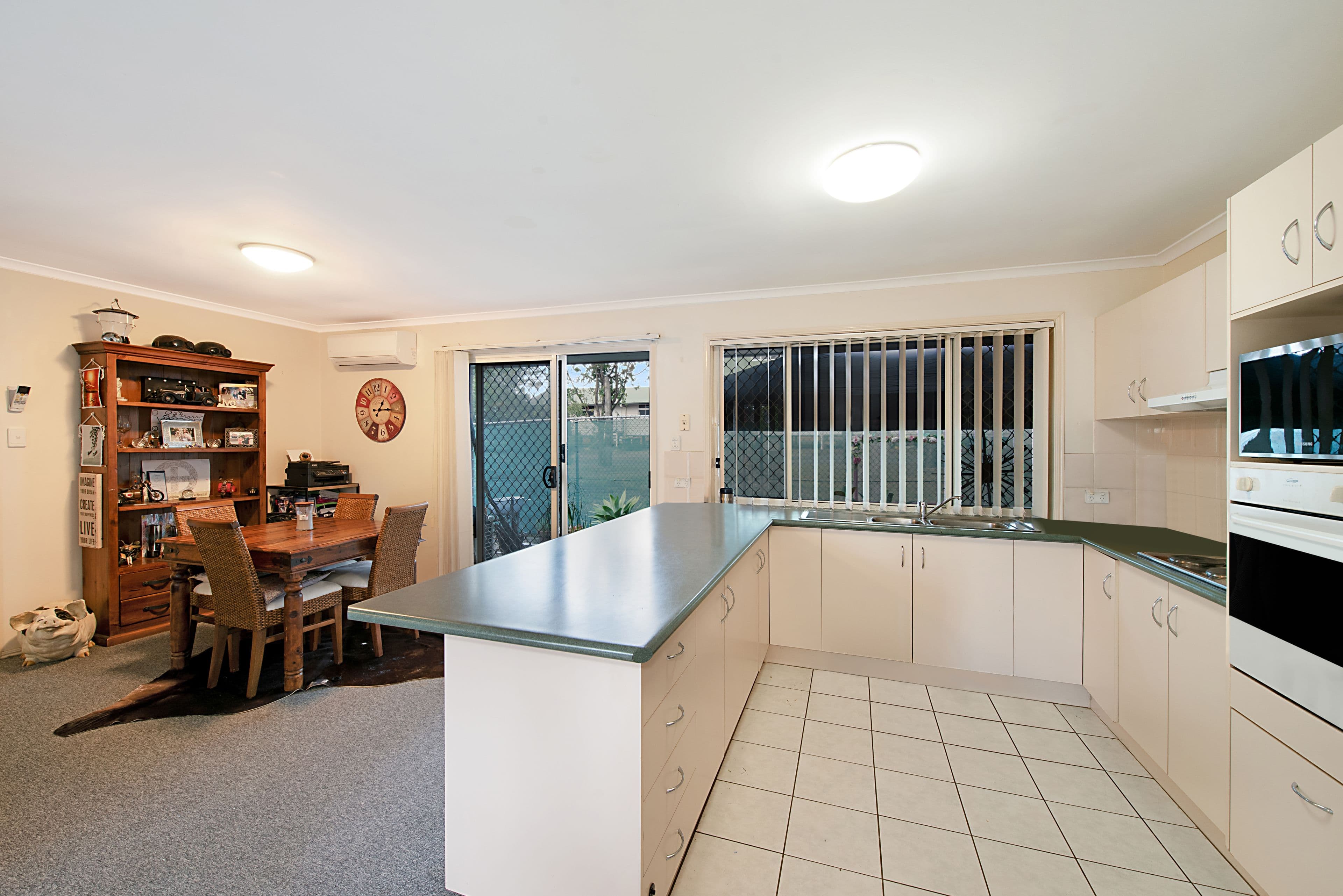 1589 Logan Road, Mount Gravatt QLD 4122, Mount Gravatt - Thumbnail 3