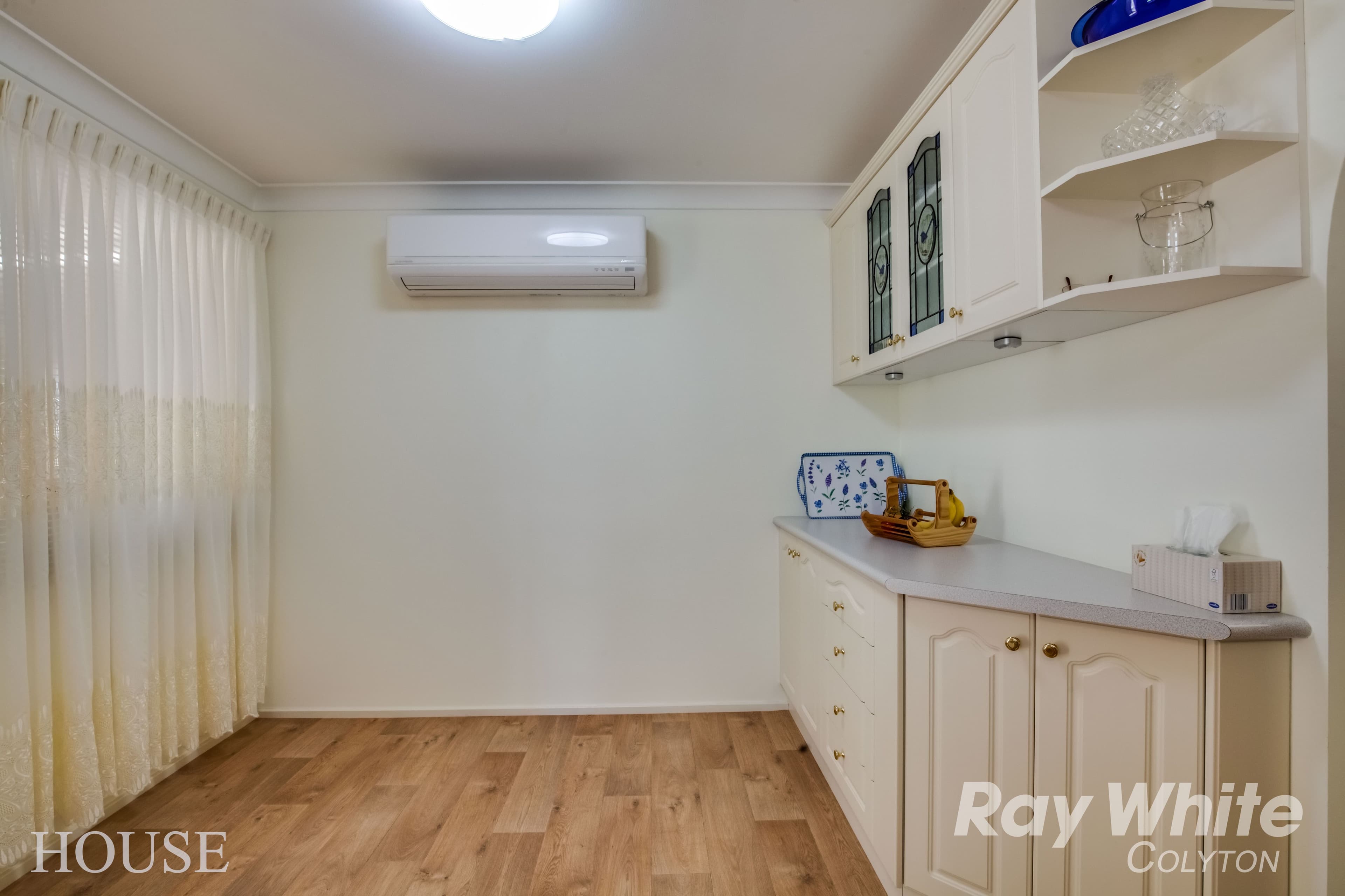 32 Caines Crescent, St Marys - Thumbnail 5
