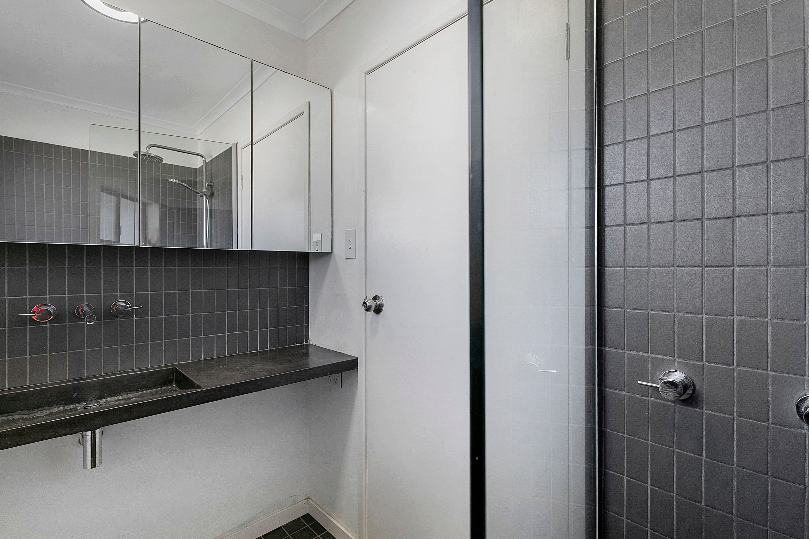 160 Pine Street, Wynnum QLD 4178, Wynnum - Thumbnail 7
