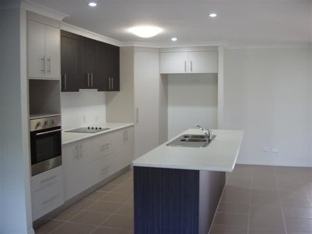 2 Gumnut Place, KIRKWOOD QLD 4680, Kirkwood - Thumbnail 2