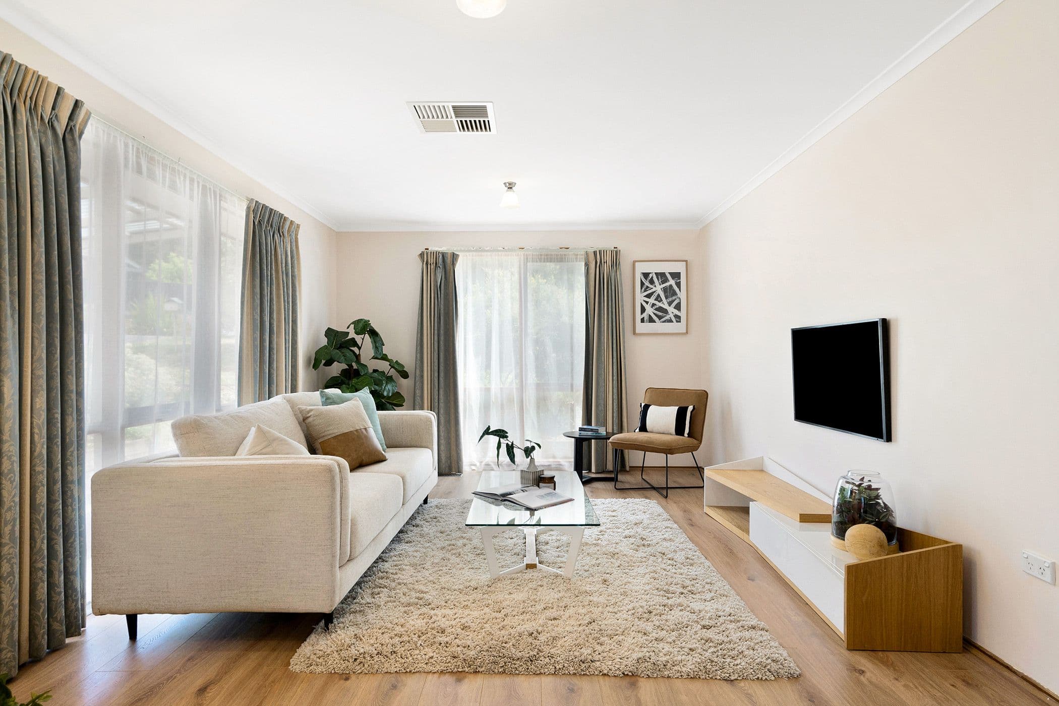 75 Oronsay Crescent, Diamond Creek VIC 3089, Diamond Creek - Thumbnail 2
