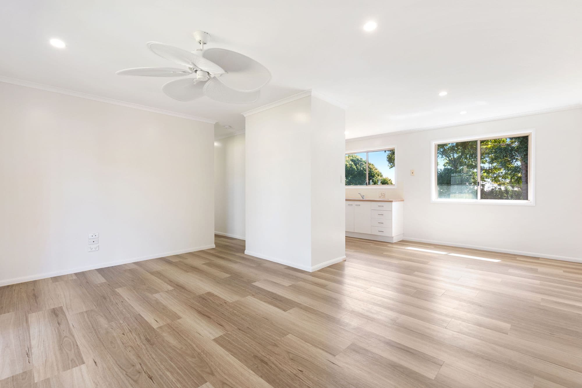 322 Boat Harbour Drive, Scarness QLD 4655, Scarness - Thumbnail 4
