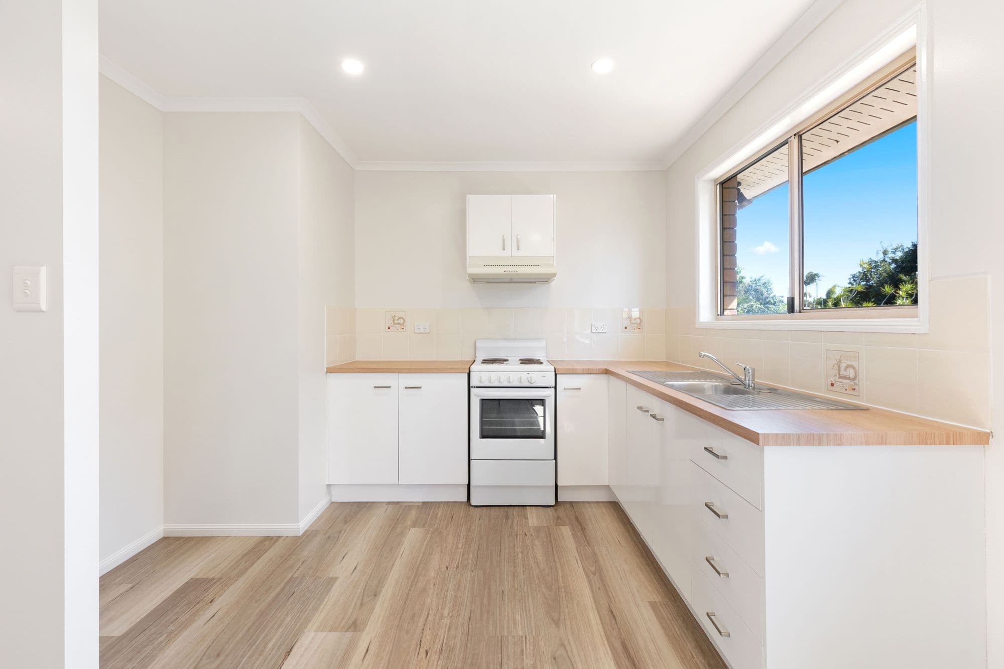 322 Boat Harbour Drive, Scarness QLD 4655, Scarness - Thumbnail 6