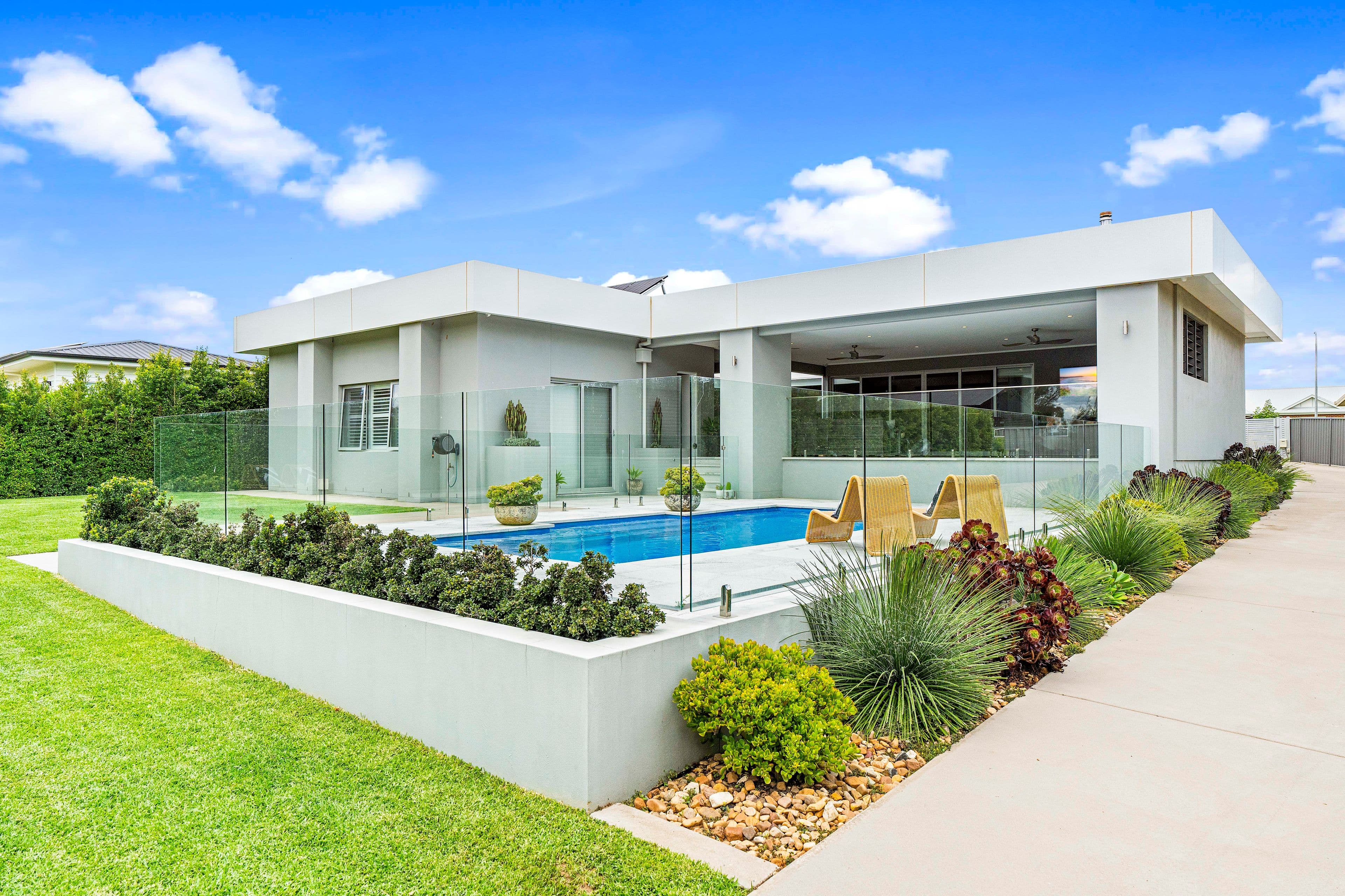 97 Lakehaven Drive, Lake Albert NSW 2650, Lake Albert - Image 1