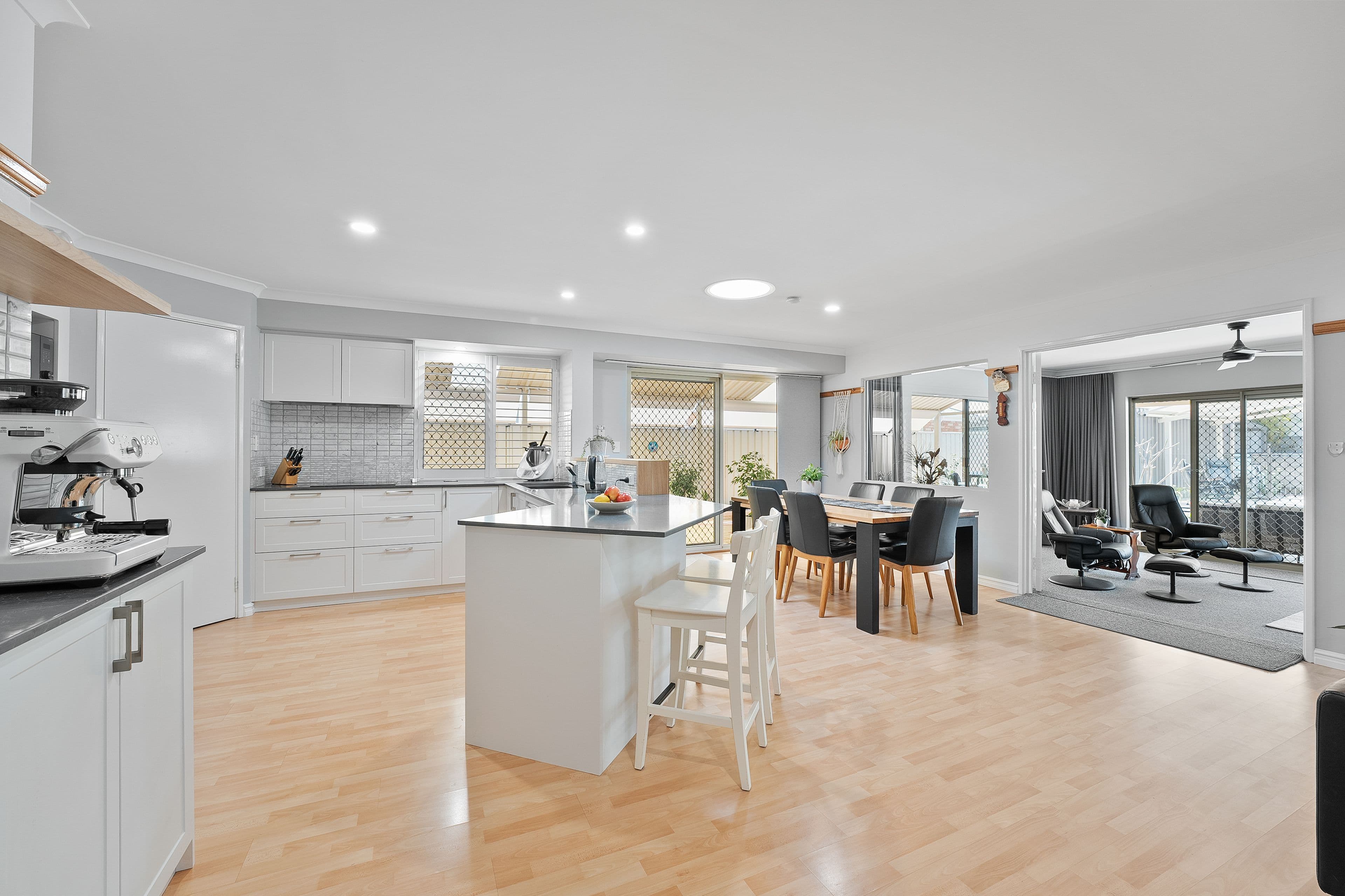 11 Upton Court, Baldivis WA 6171, Baldivis - Thumbnail 8