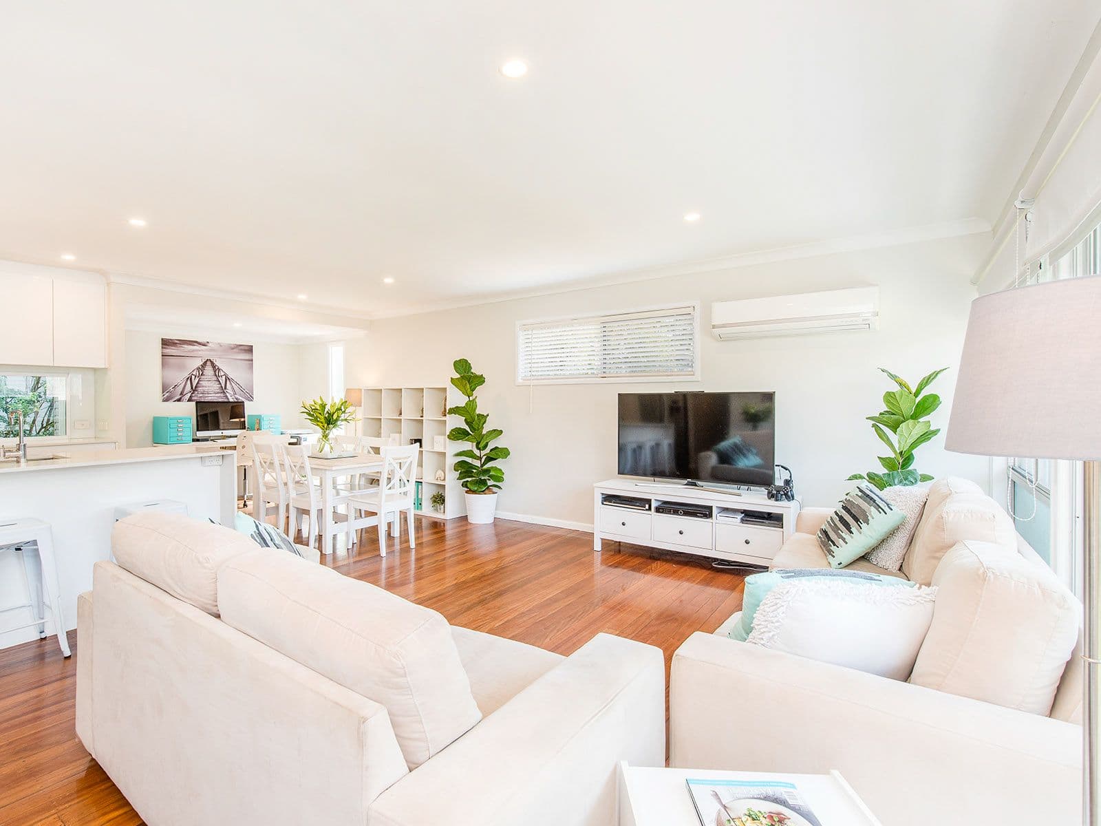 21 Nealdon Street, Holland Park QLD 4121, Holland Park - Thumbnail 3