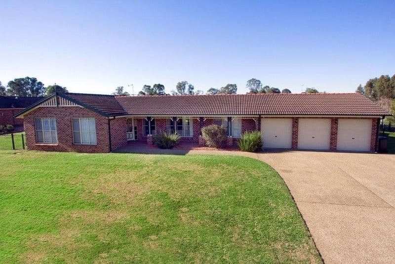 WINDSOR DOWNS NSW 2756, Windsor Downs - Image 1