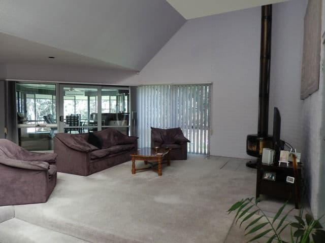70 Rutley Crescent, ECHUCA VIC 3564, Echuca - Thumbnail 4