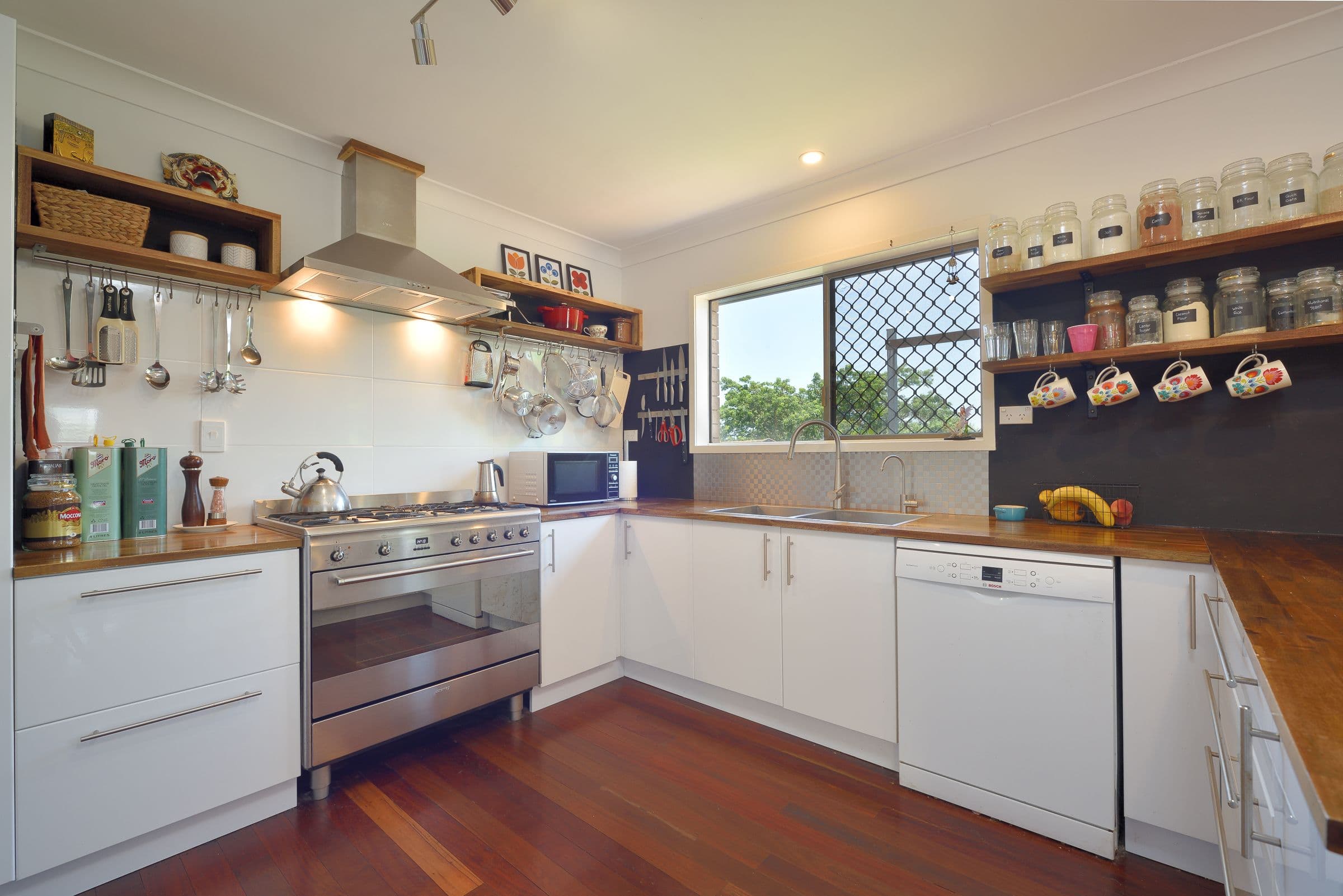 3 Mahogany Court, New Auckland QLD 4680, New Auckland - Thumbnail 2