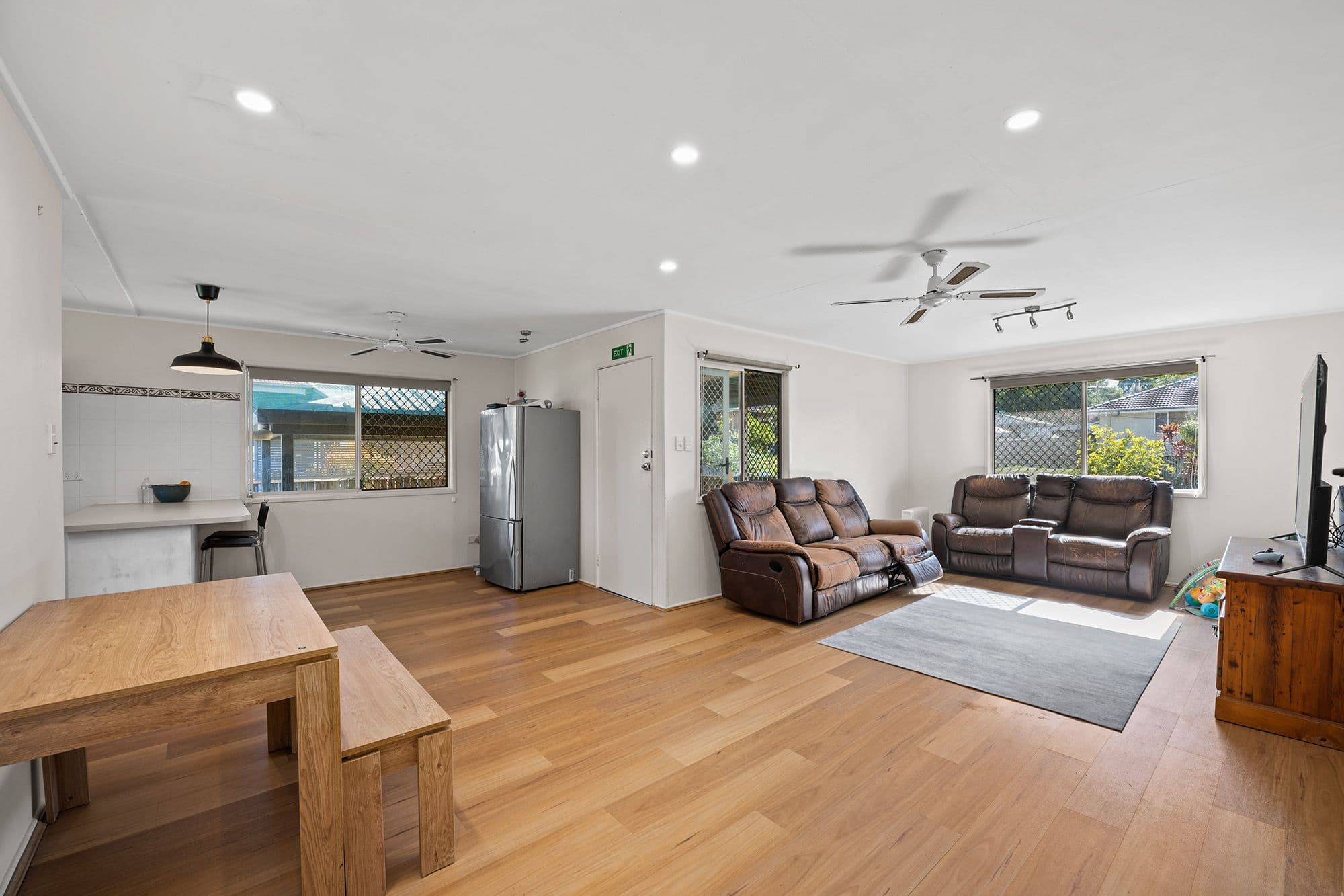 6 Carlotta Street, Slacks Creek QLD 4127, Slacks Creek - Thumbnail 3