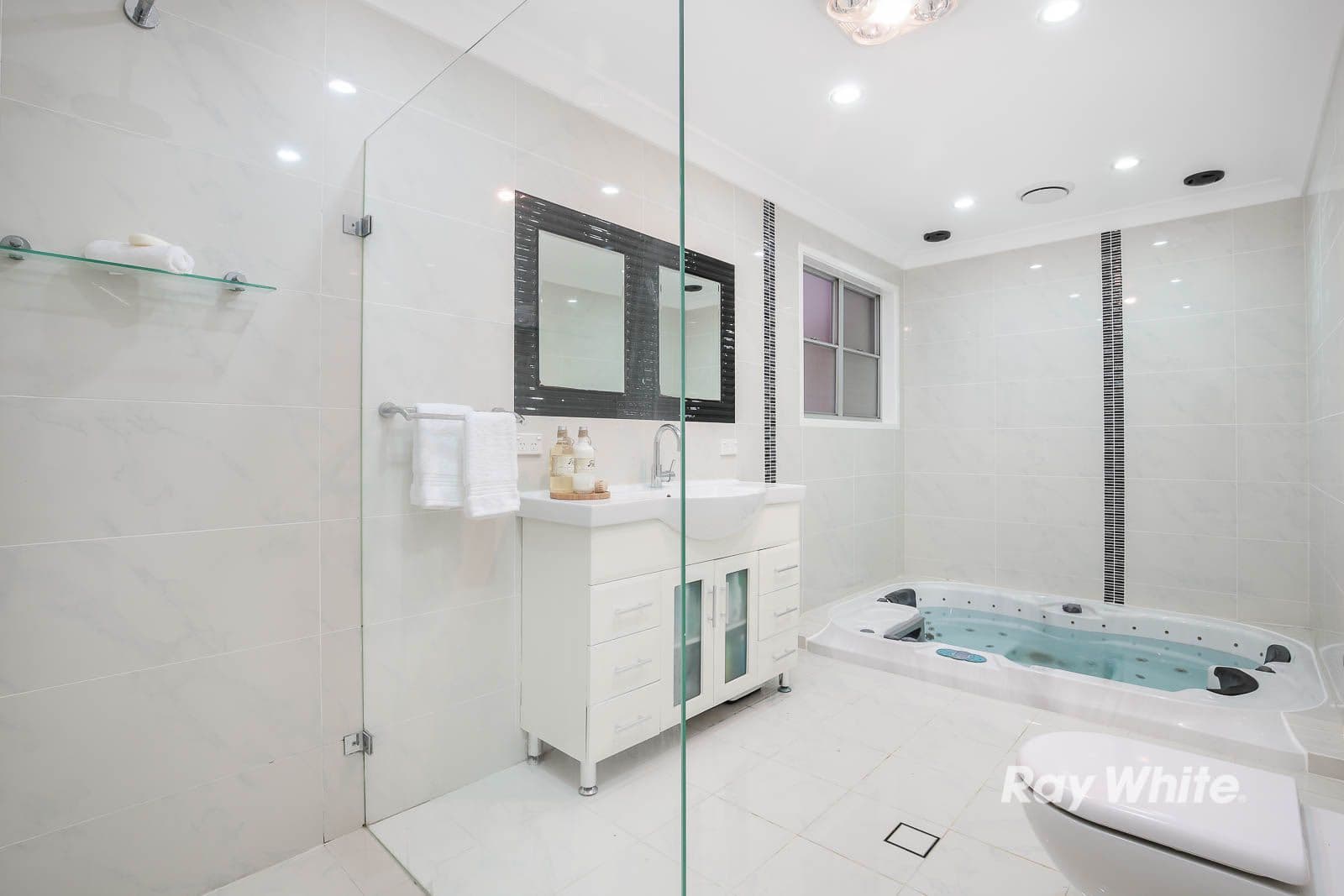 36 Brunette Drive, Castle Hill - Thumbnail 6