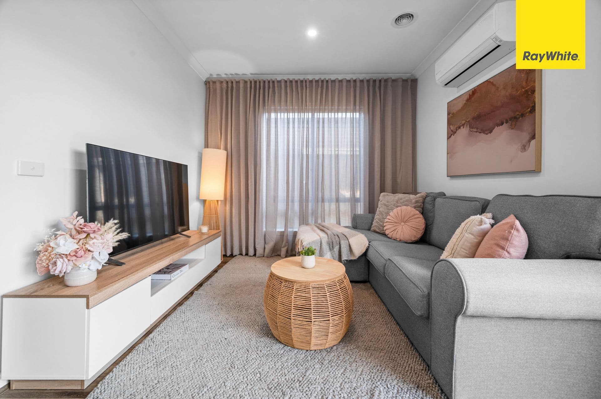 66 Kingdom Boulevard, WEIR VIEWS VIC 3338, Weir Views - Thumbnail 5
