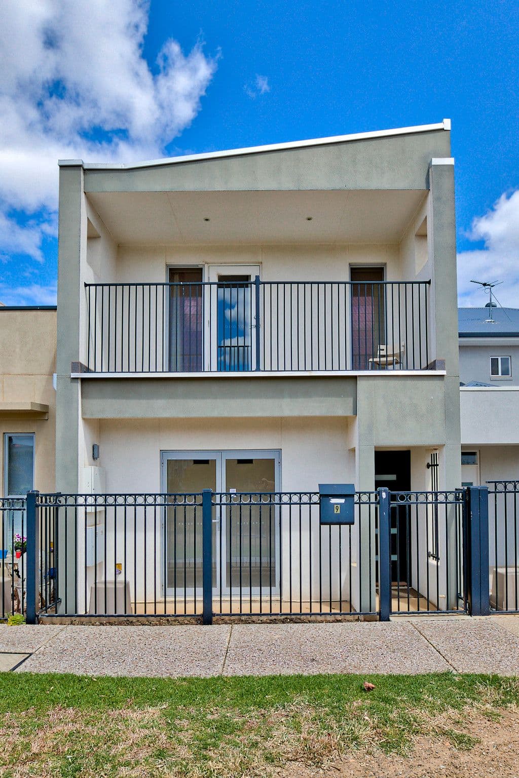 9 Dixon Lane, Mawson Lakes SA 5095, Mawson Lakes - Thumbnail 2