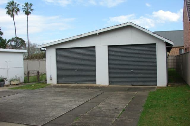 98 Windsor Street, RICHMOND NSW 2753, Richmond - Thumbnail 2