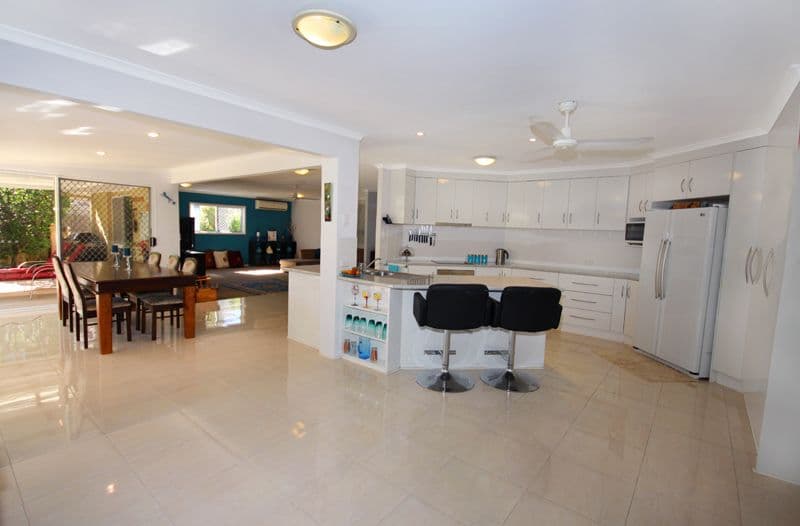 18 Greenway Place, MOUNTAIN CREEK QLD 4557, Mountain Creek - Thumbnail 2