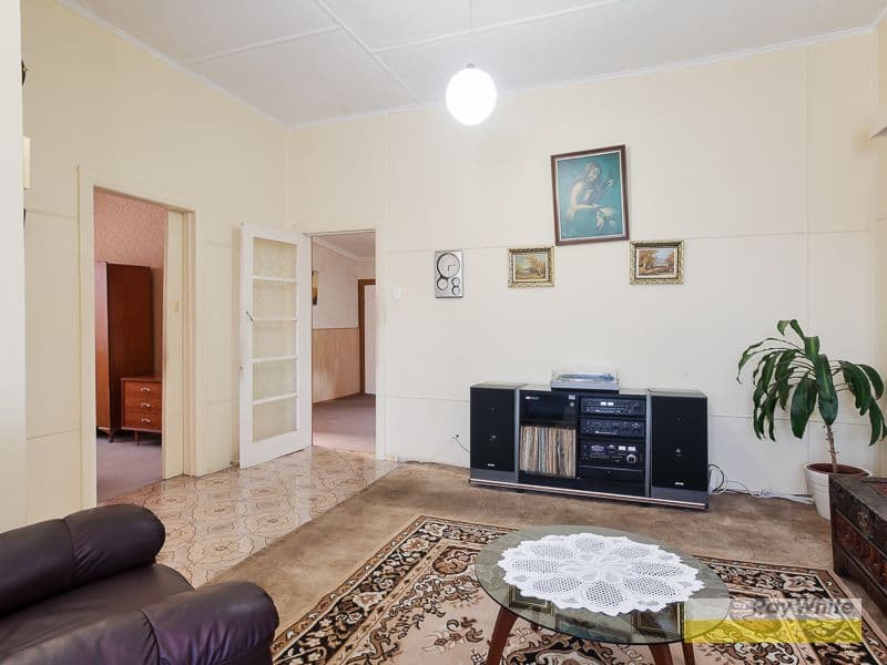 53 Macquarie Street, Mayfield - Thumbnail 2