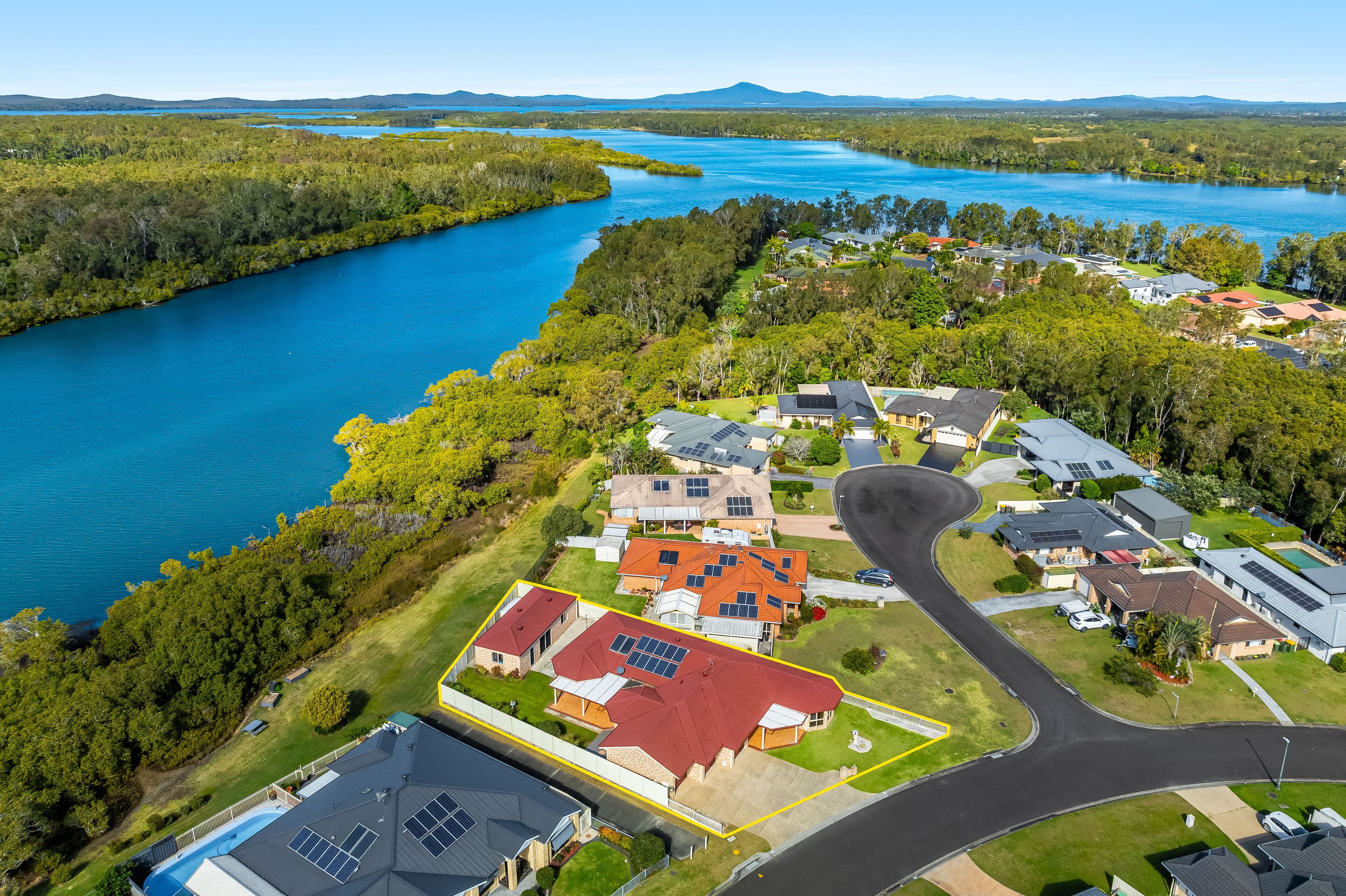 6 Bayview Drive, Yamba NSW 2464, Yamba - Image 1