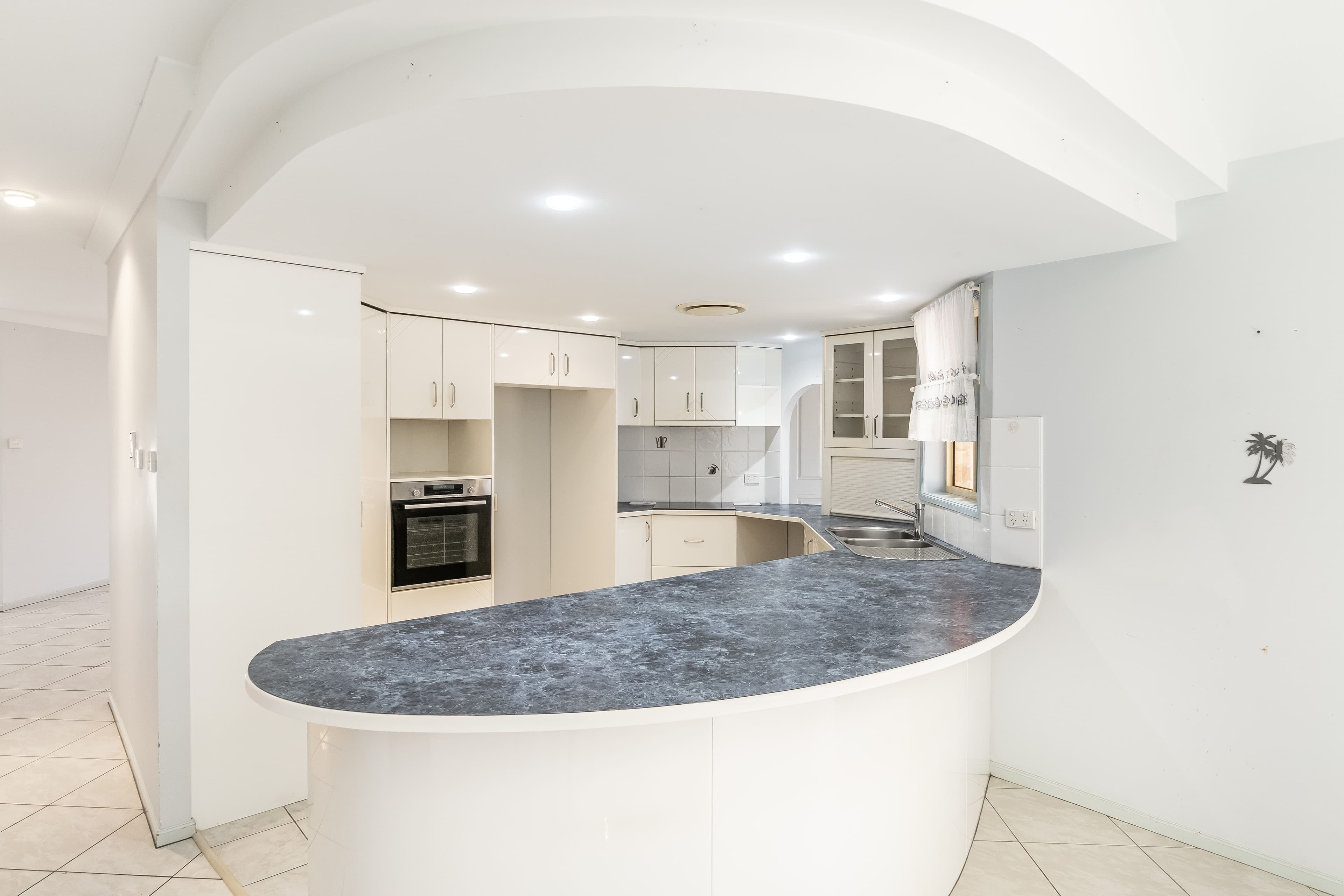 6 Bayview Drive, Yamba NSW 2464, Yamba - Thumbnail 4