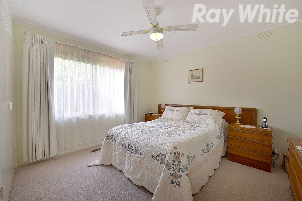 10 Peter Drive, Ferntree Gully VIC 3156, Ferntree Gully - Thumbnail 6