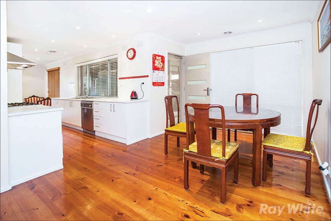 35 Amblecote Crescent, Mulgrave VIC 3170, Mulgrave - Thumbnail 6