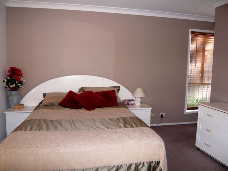 47 Marble Arch Place, ARUNDEL QLD 4214, Arundel - Thumbnail 4