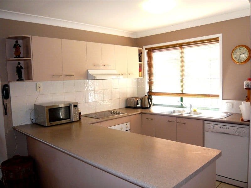 47 Marble Arch Place, ARUNDEL QLD 4214, Arundel - Thumbnail 6