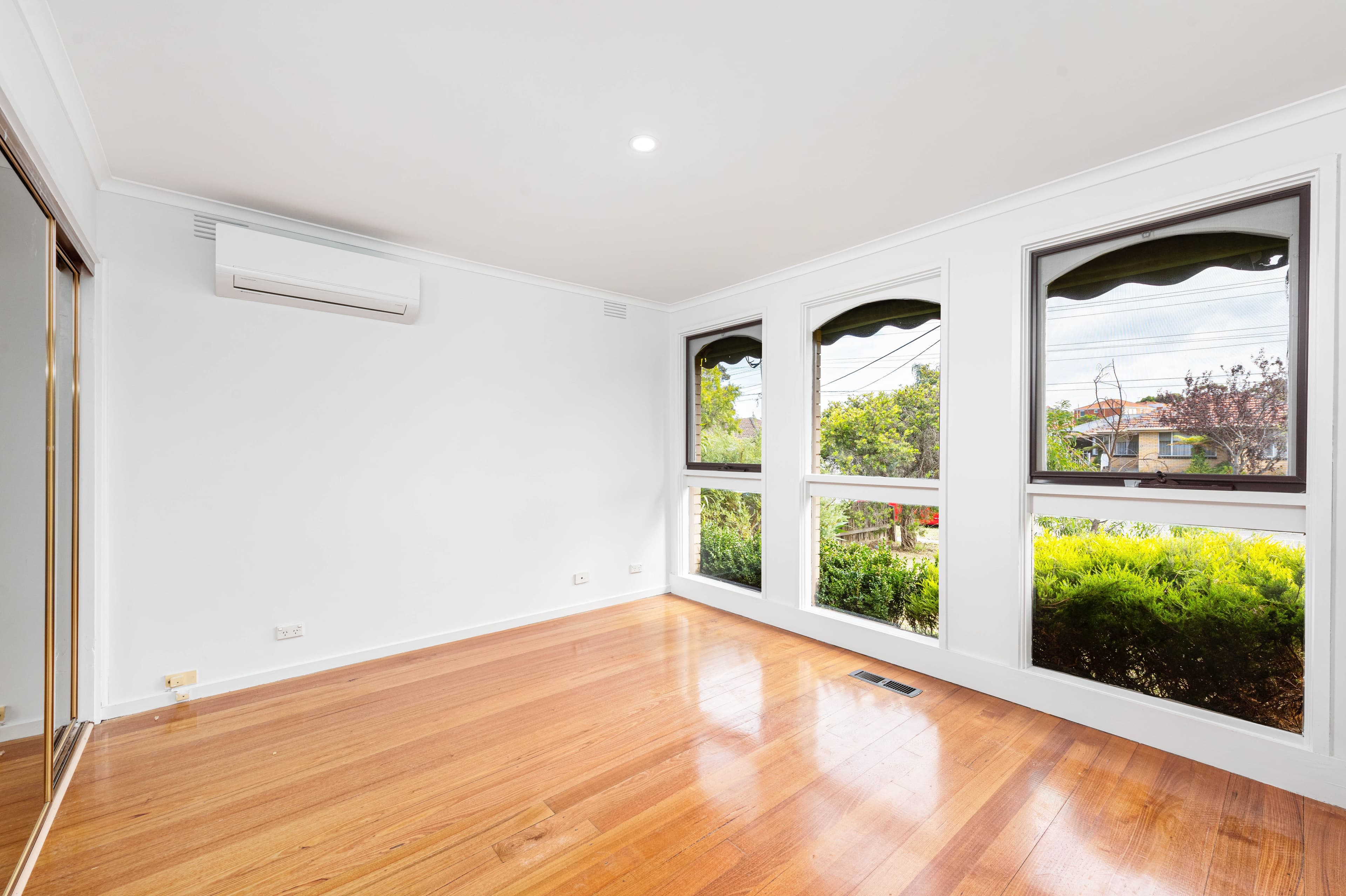 24 Milton Parade, Bundoora VIC 3083, Bundoora - Thumbnail 4