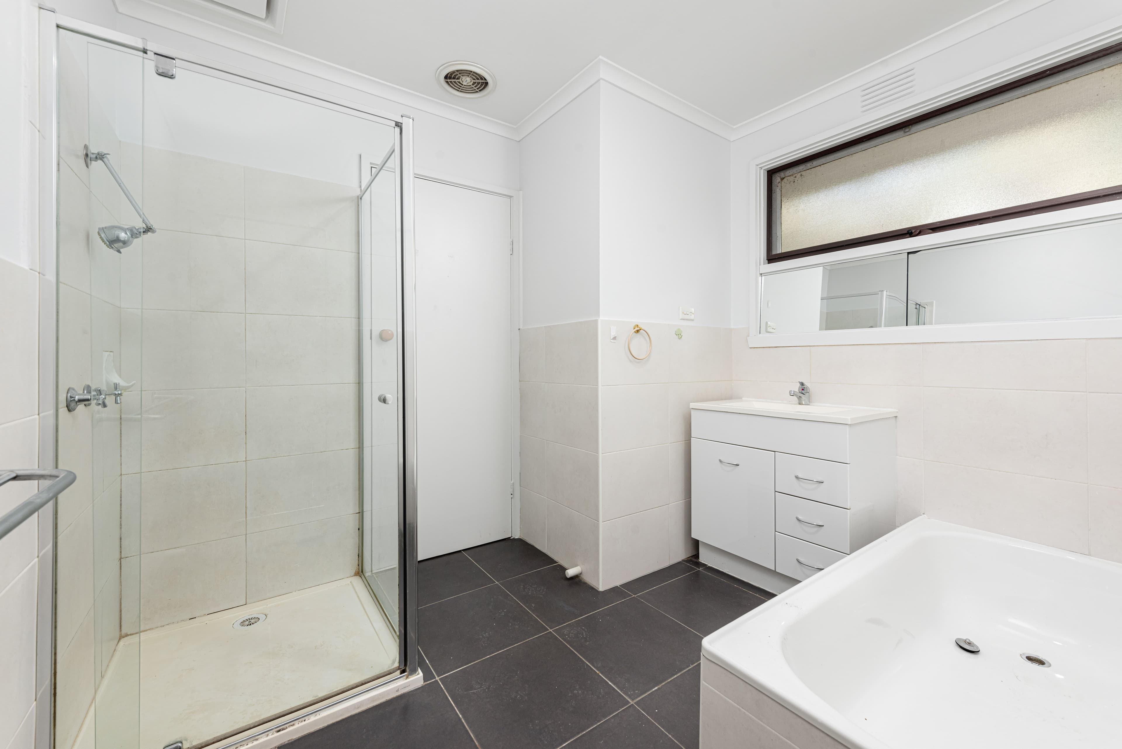 24 Milton Parade, Bundoora VIC 3083, Bundoora - Thumbnail 6