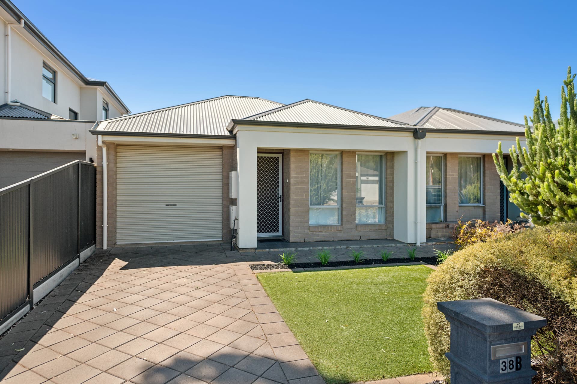 38b Maldon Avenue, Mitchell Park - Image 1