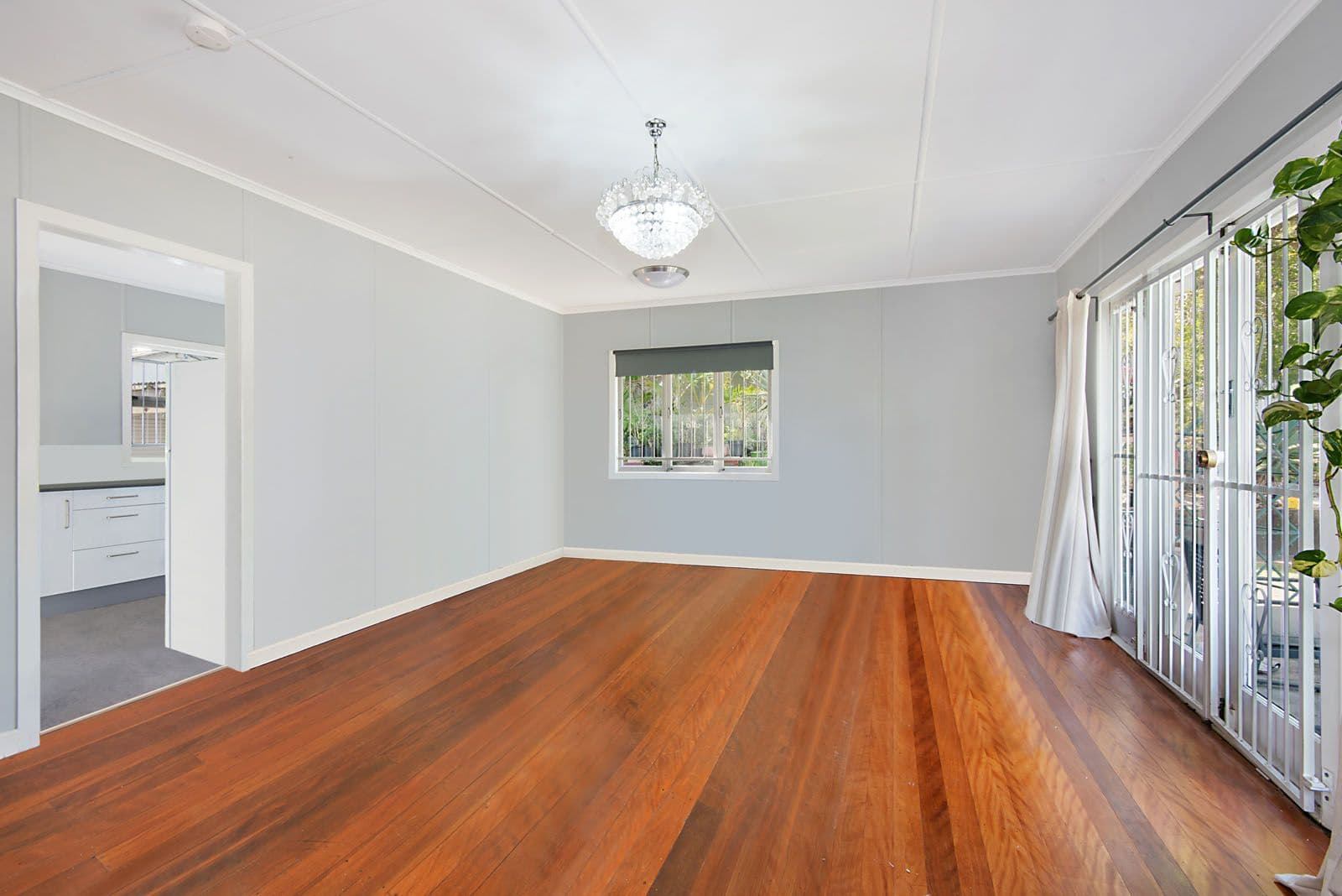 43 Brockhouse Street, Upper Mount Gravatt QLD 4122, Upper Mount Gravatt - Thumbnail 2
