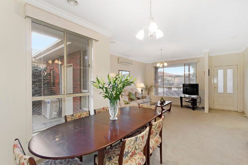 10 Janice Avenue, CHELTENHAM VIC 3192, Cheltenham - Thumbnail 3