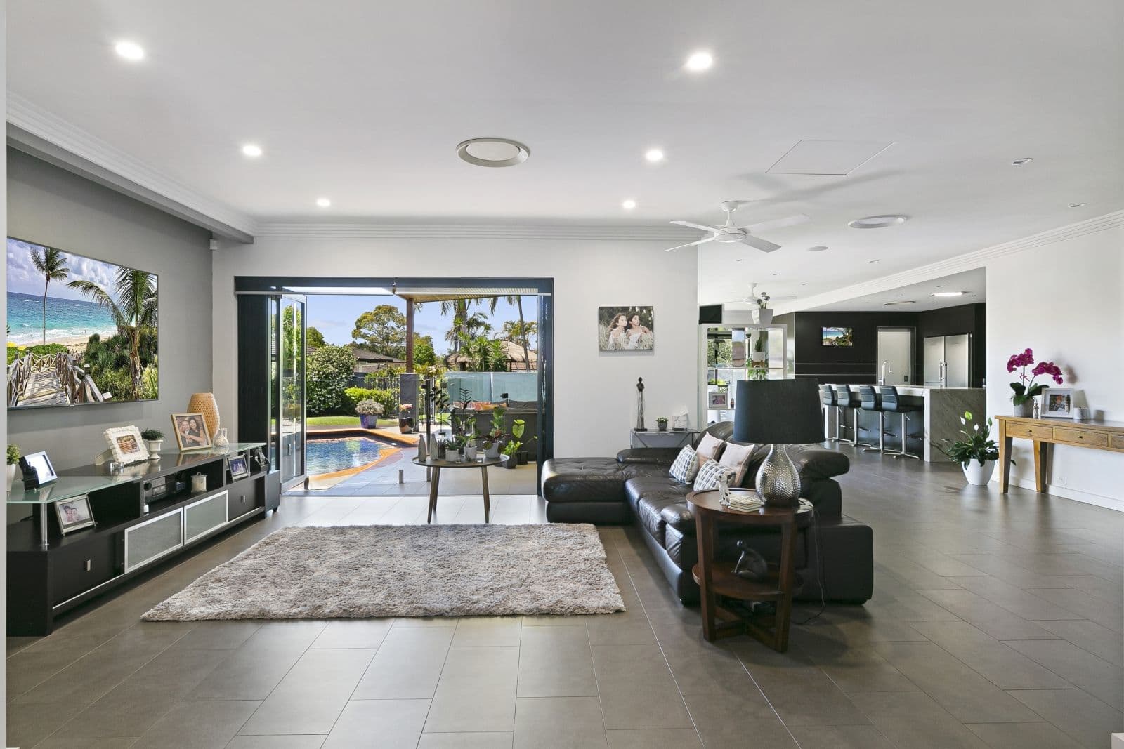 3 Shoreham Chase, Arundel QLD 4214, Arundel - Thumbnail 3