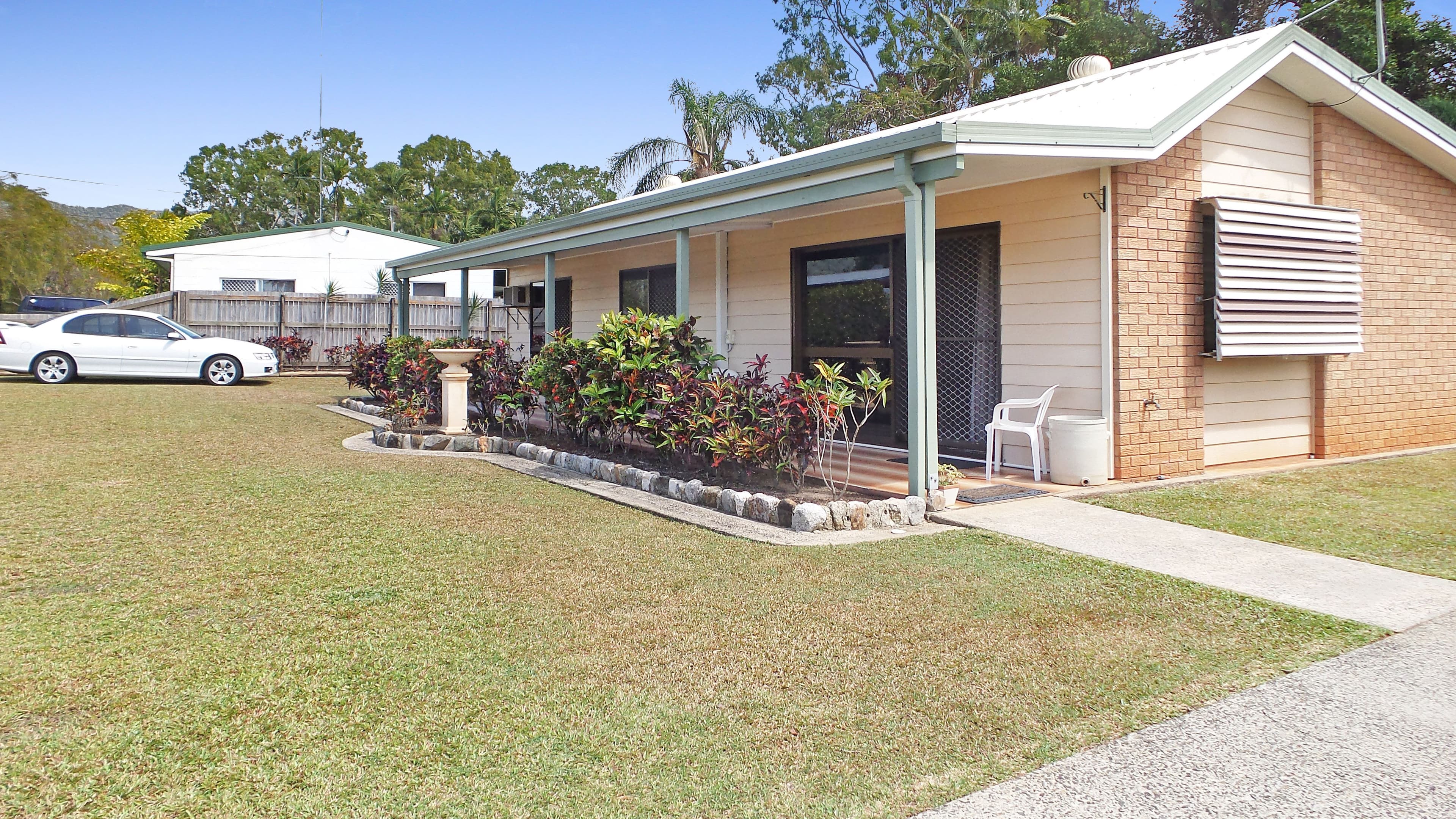 86 Hollywood Boulevard, White Rock QLD 4868, White Rock - Image 1