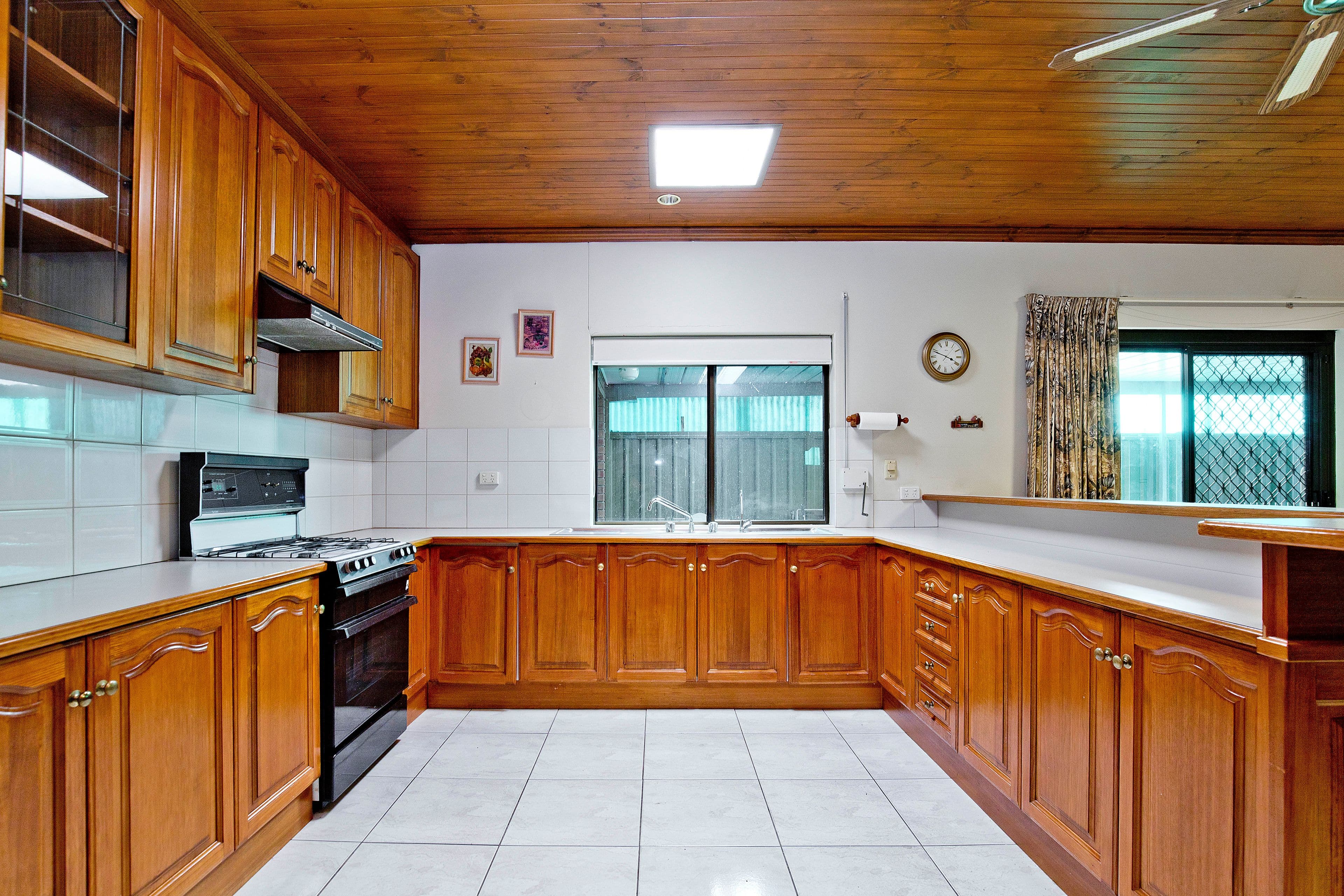 20 Gregory Crescent, Seaton SA 5023, Seaton - Thumbnail 3
