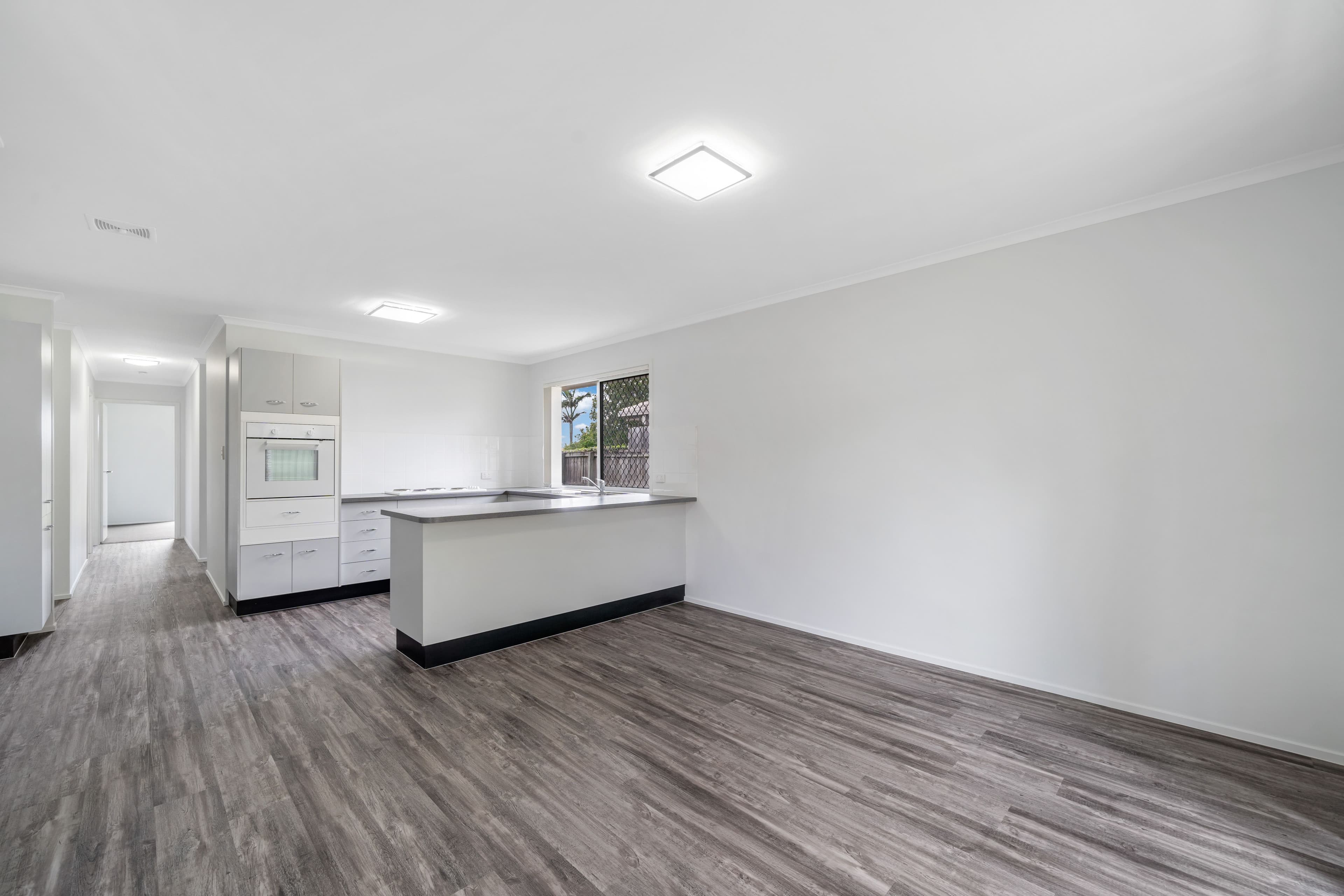 8 Murrumbidgee Street, Hillcrest QLD 4118, Hillcrest - Thumbnail 6