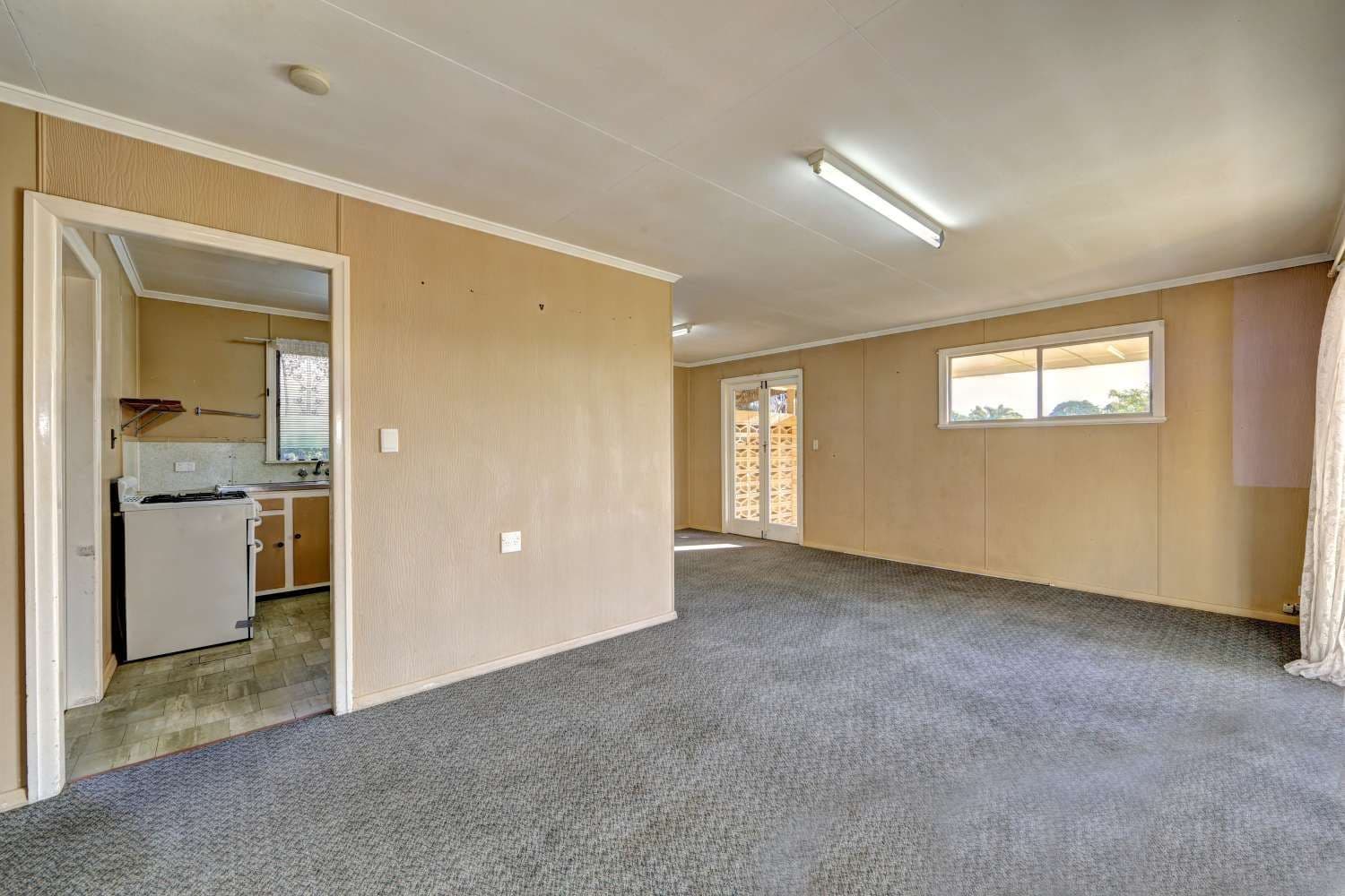 38 Tarakan Street, SVENSSON HEIGHTS QLD 4670, Svensson Heights - Thumbnail 7