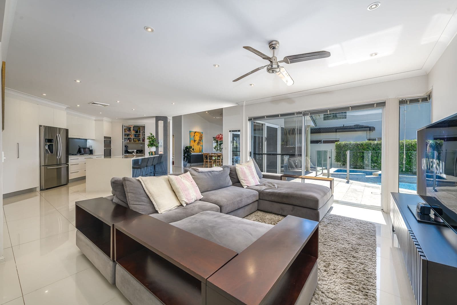 151 Pebble Beach Drive, Runaway Bay QLD 4216, Runaway Bay - Thumbnail 3