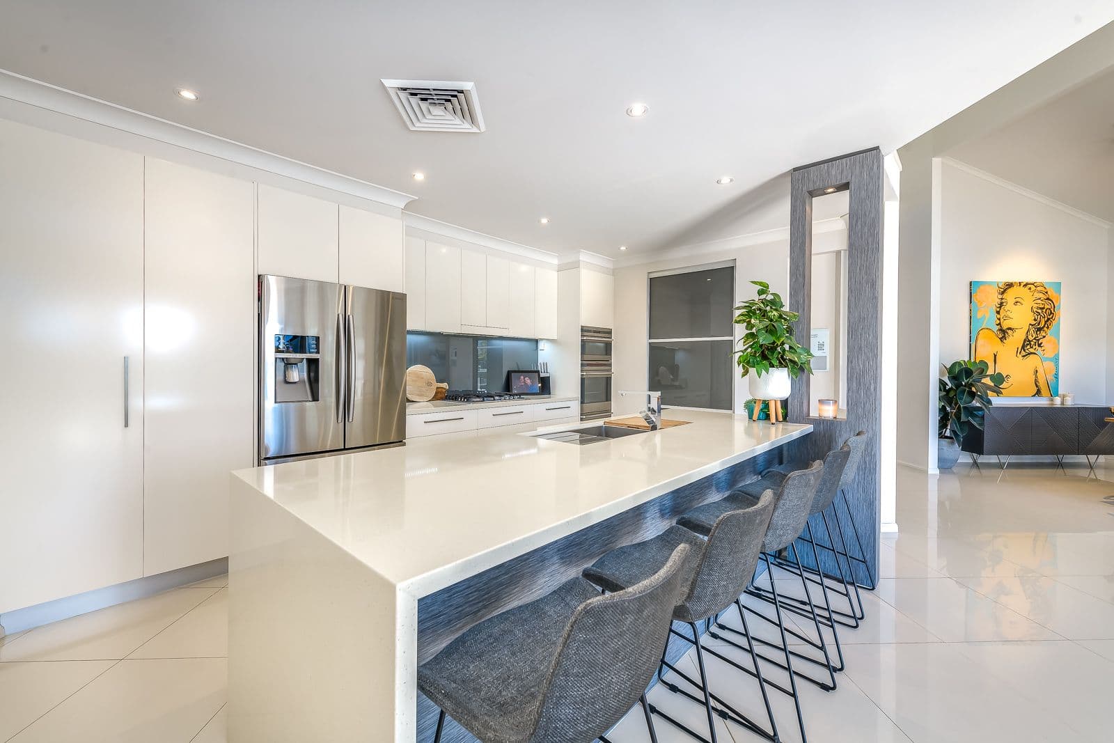 151 Pebble Beach Drive, Runaway Bay QLD 4216, Runaway Bay - Thumbnail 4