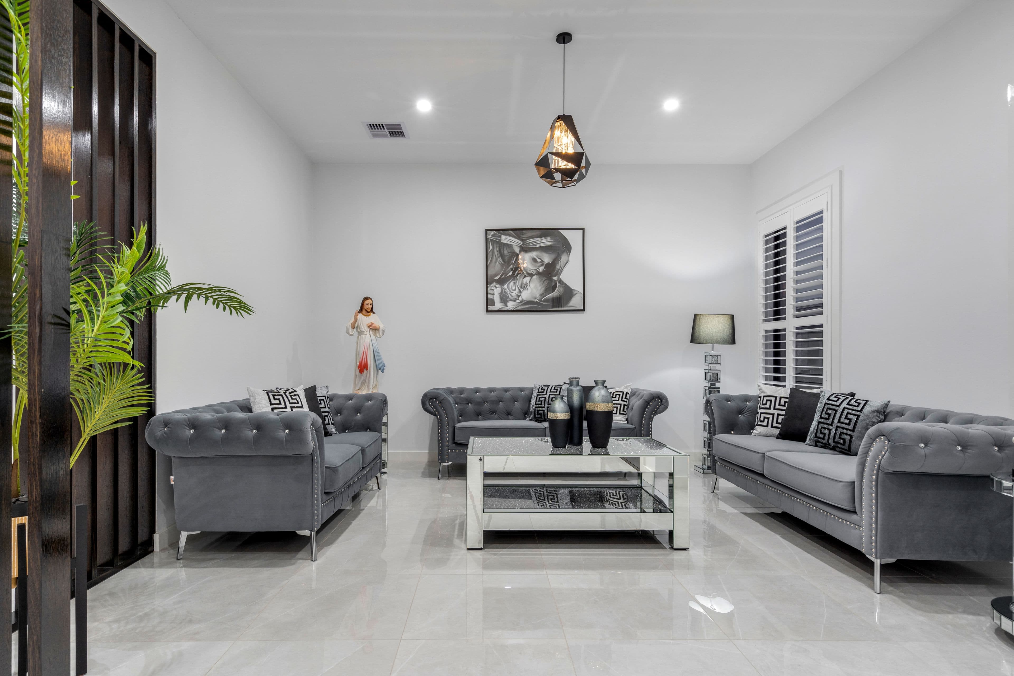 8 Hamersley Road, Craigieburn VIC 3064, Craigieburn - Thumbnail 5